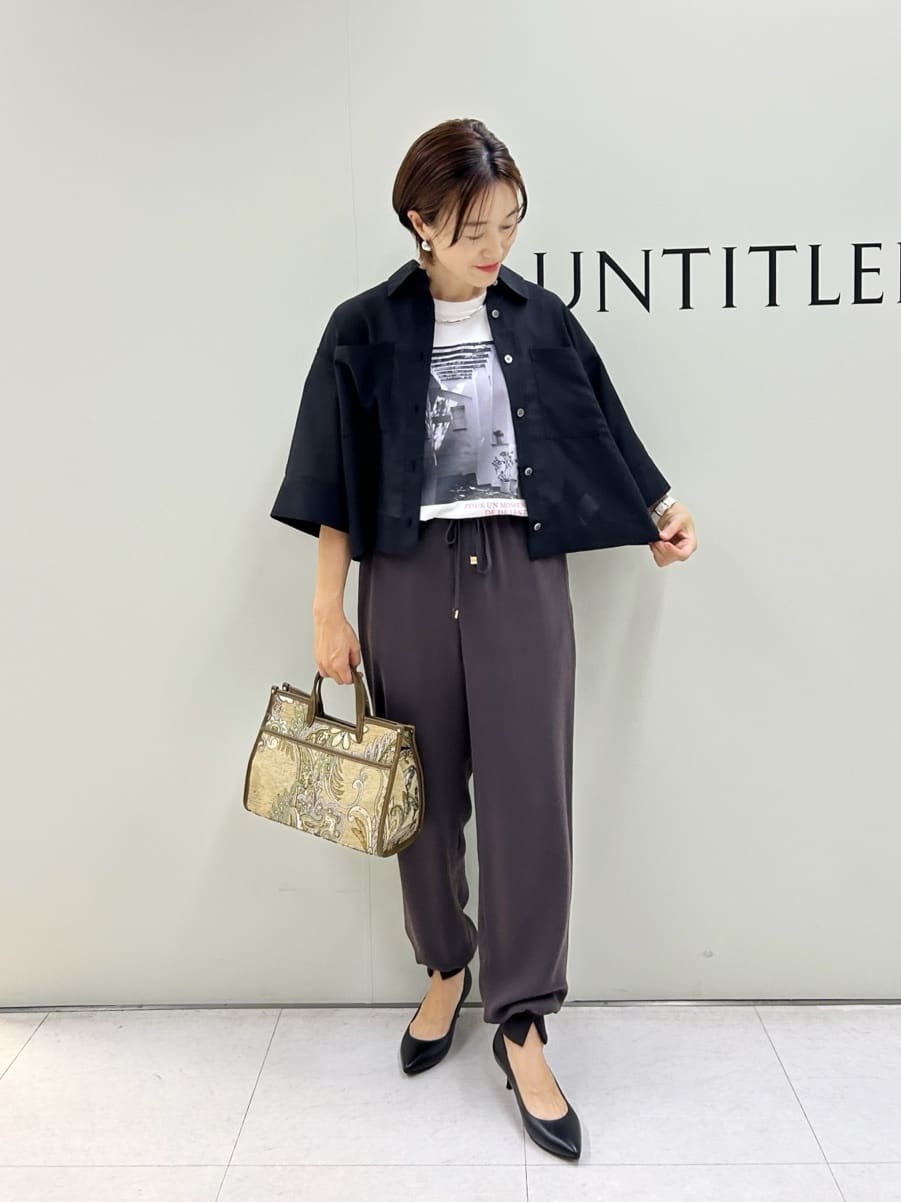 Mikiさんの「UNTITLED｜【吸水速乾/ウエストゴム】バックサテン ジョグパンツ」を使ったコーディネート