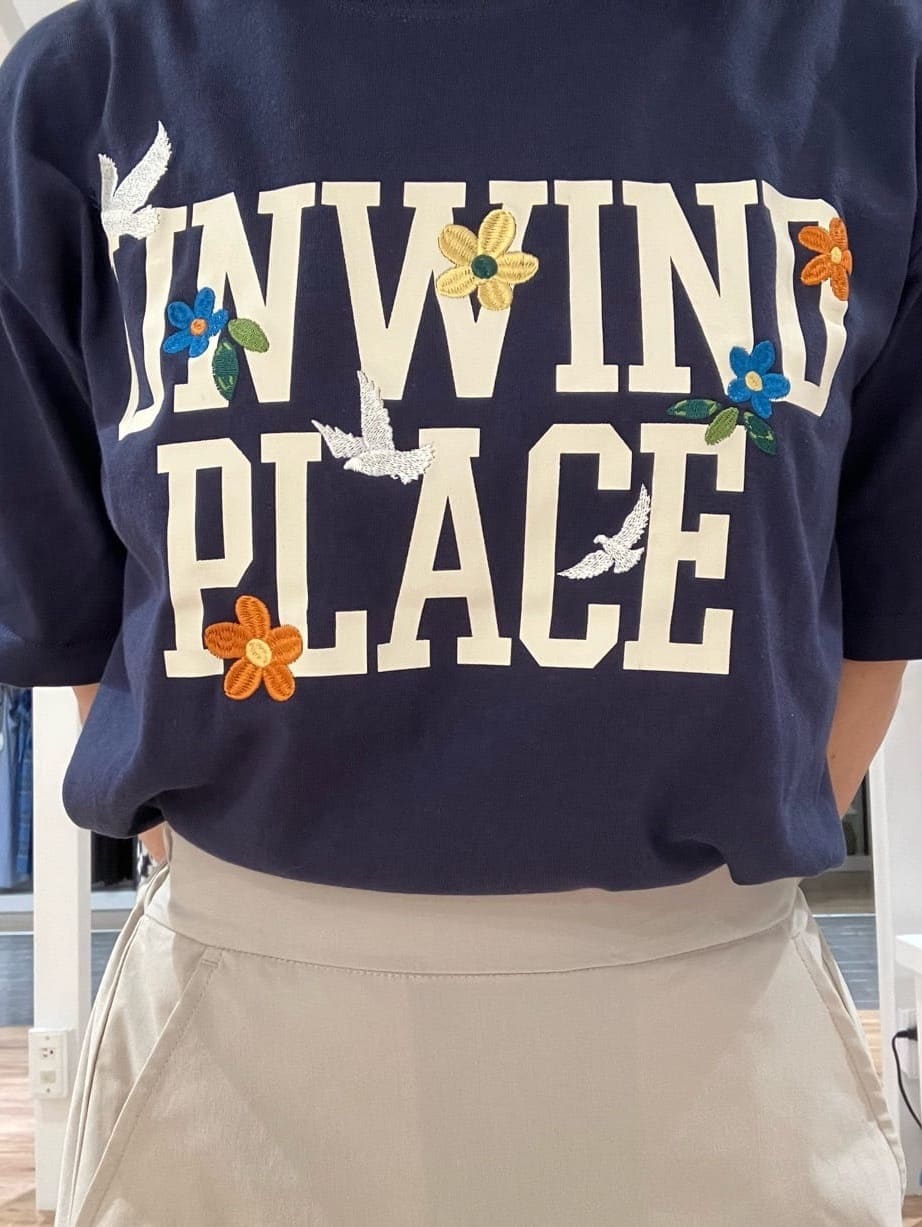 Fujitaさんの「Dessin｜ロゴ刺繍Tシャツ」を使ったコーディネート
