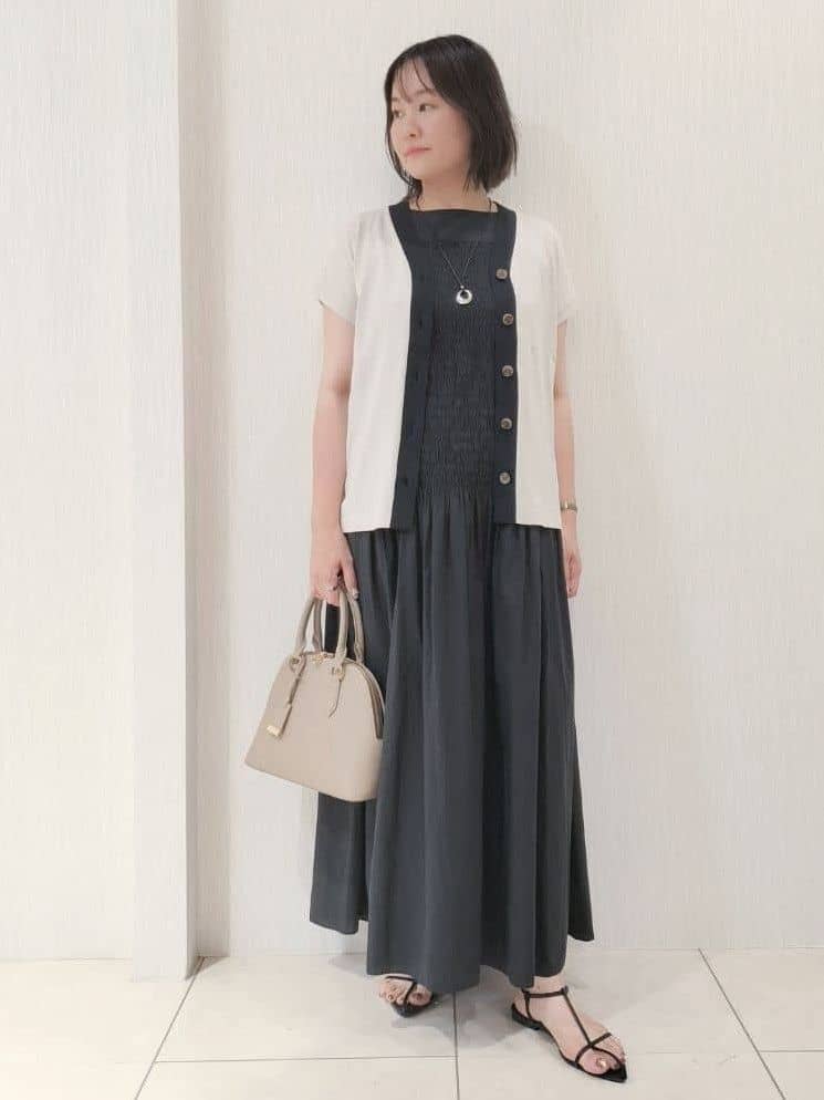 naokoさんの「UNTITLED｜リングコードトップネックレス」を使ったコーディネート