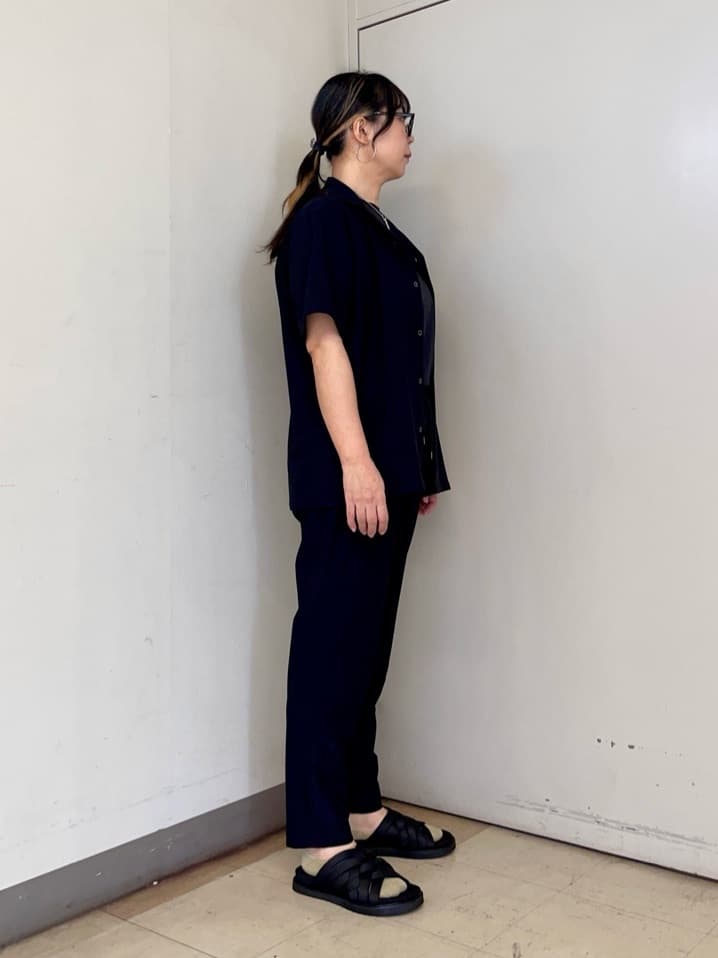 iwさんの「TAKEO KIKUCHI｜【COOL CITY WEAR】エアートール オープンカラーシャツ /接触冷感・通気性」を使ったコーディネート