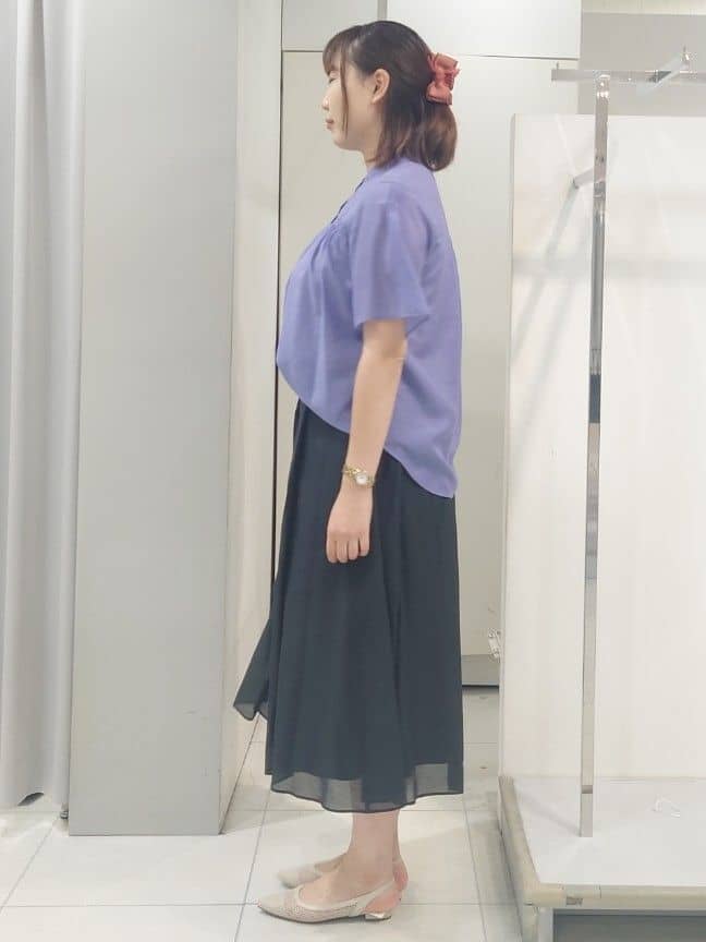 AZUSAさんの「Reflect｜【選べる5色◎／マシンウォッシュ可】シャーリングデザインブラウス」を使ったコーディネート