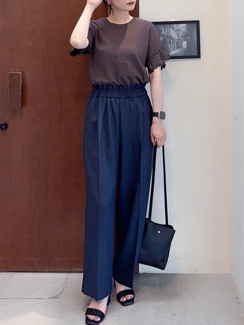 𝐇𝐢𝐫𝐨𝐦𝐢さんの「SHOO･LA･RUE｜【S-LL/ひんやり/UV/】大人上品な お袖レースニット」を使ったコーディネート