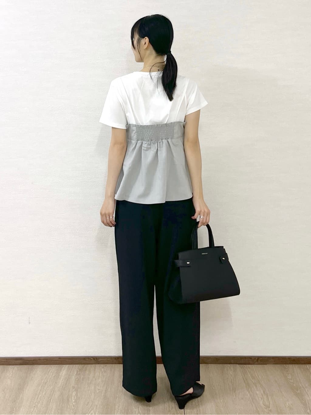 sachikoさんの「OPAQUE.CLIP｜タックビスチェドッキングカットソー【洗濯機洗い可】」を使ったコーディネート