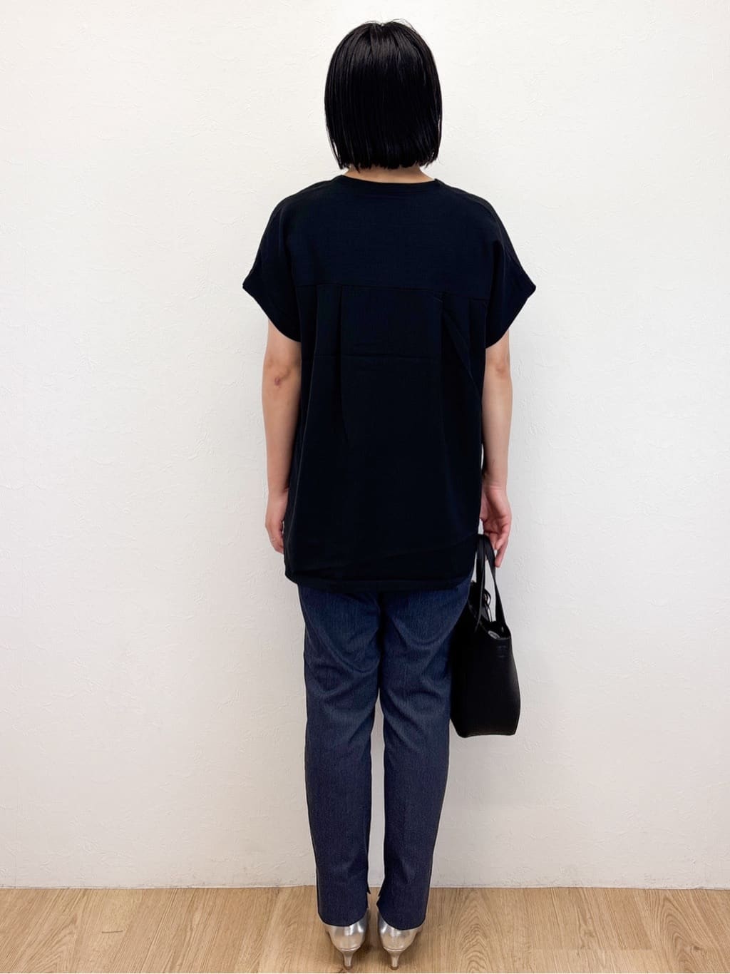 Takeさんの「OPAQUE.CLIP｜《7色展開／SS-LLサイズ》ストレッチスキッパーブラウス／セットアップ対応【洗濯機洗い可／防シワ】」を使ったコーディネート