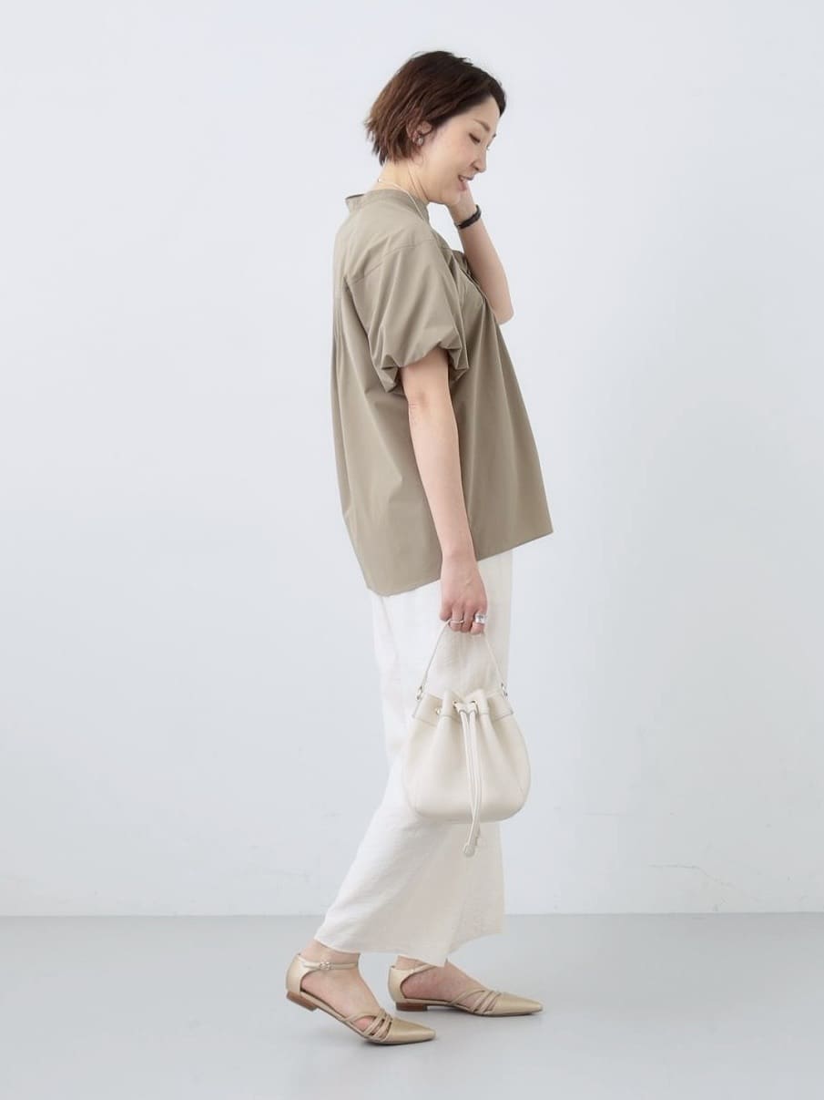 yuriさんの「INDIVI｜【洗える／UVケア／SETUP可能】ドロストワイドパンツ」を使ったコーディネート