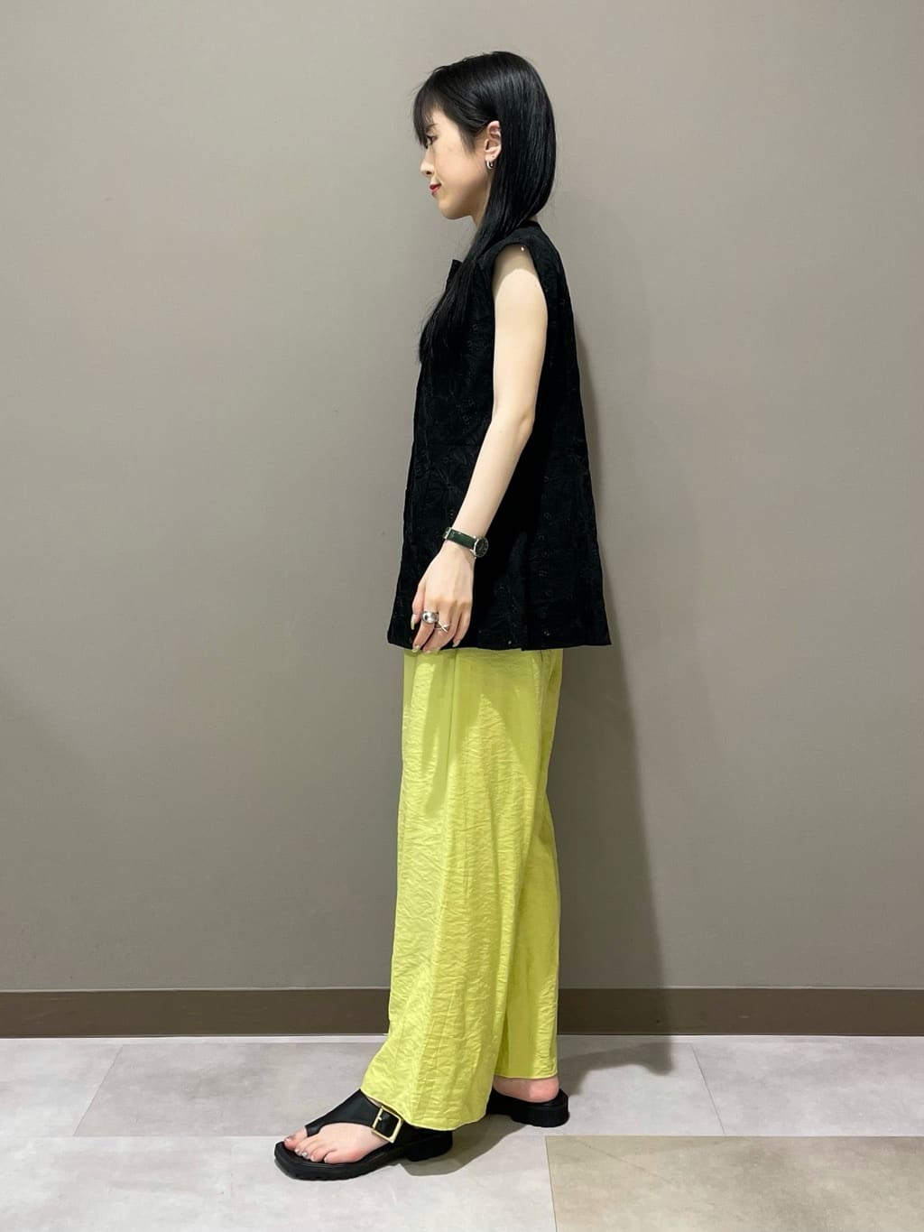 KEIKOさんの「INDIVI｜【洗える／前後2WAY】インナータンクトップ」を使ったコーディネート