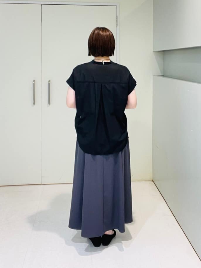 yuka.fさんの「UNTITLED｜【洗える/スキッパー】フレンチスリーブシアーブラウス」を使ったコーディネート