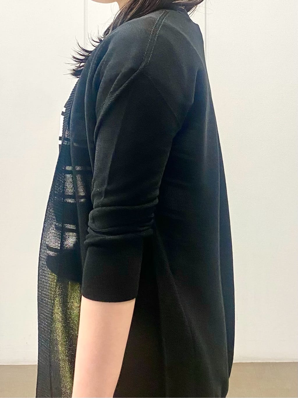misakiさんの「INDIVI｜【洗える／UVケア／SETUP可能】ドロストワイドパンツ」を使ったコーディネート