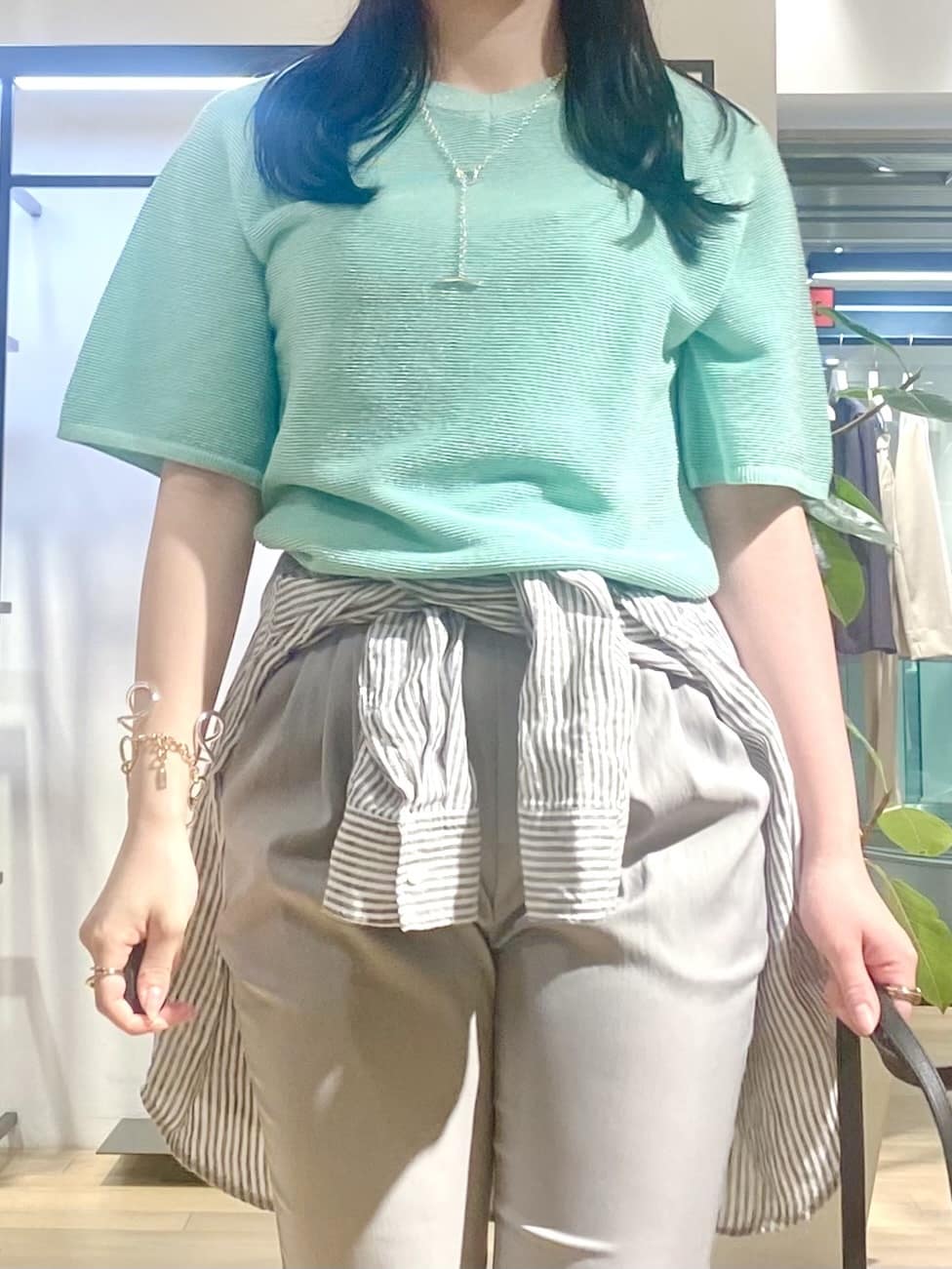 misakiさんの「INDIVI｜バイカラーショートネックレス」を使ったコーディネート