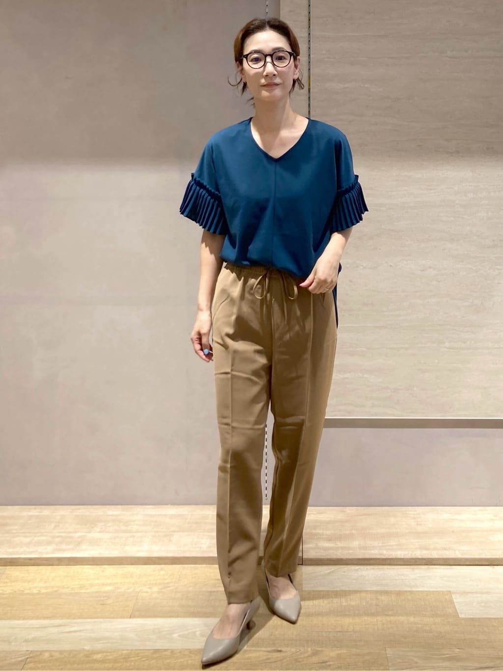 たけねぇさんの「OPAQUE.CLIP｜プリーツスリーブドッキングトップス【洗濯機洗い可】」を使ったコーディネート