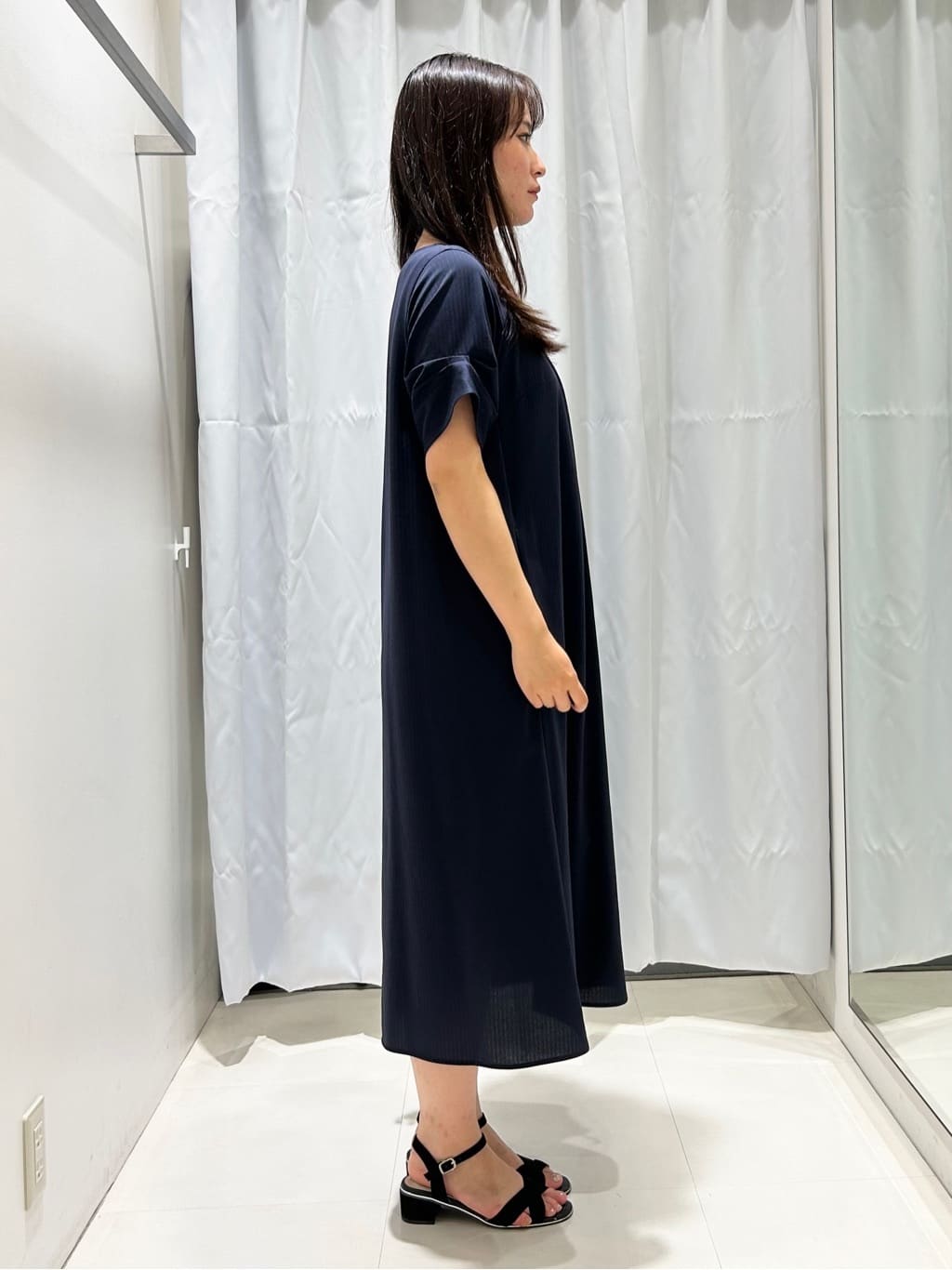 ももさんの「COUP DE CHANCE｜【手洗い可／日本製】リラクシーワンピース」を使ったコーディネート