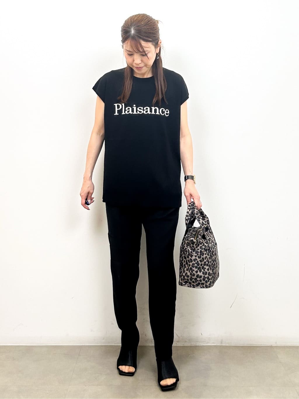 yumiさんの「OPAQUE.CLIP｜ロゴフレンチスリーブニット【洗濯機洗い可／UV／接触冷感／抗ピル】」を使ったコーディネート