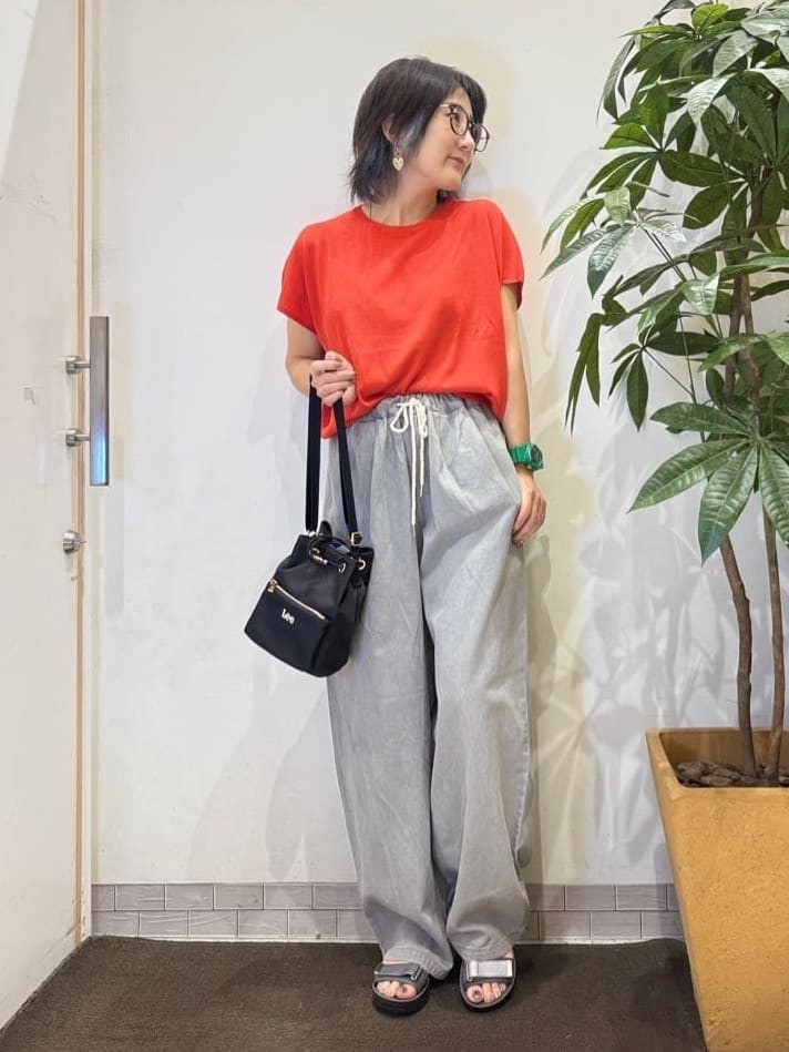 misakiさんの「SHOO･LA･RUE｜【S-LL/ひんやり/UV】二の腕をきれいにカバー ショルダータックトップス」を使ったコーディネート