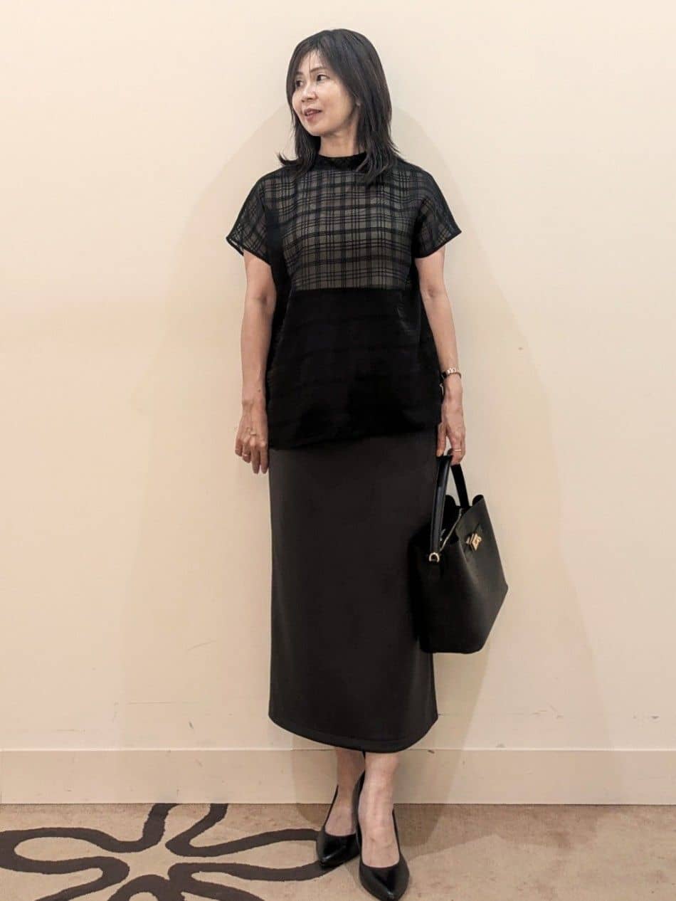 laverさんの「UNTITLED｜【シアー】チェックスタンドネックブラウス」を使ったコーディネート