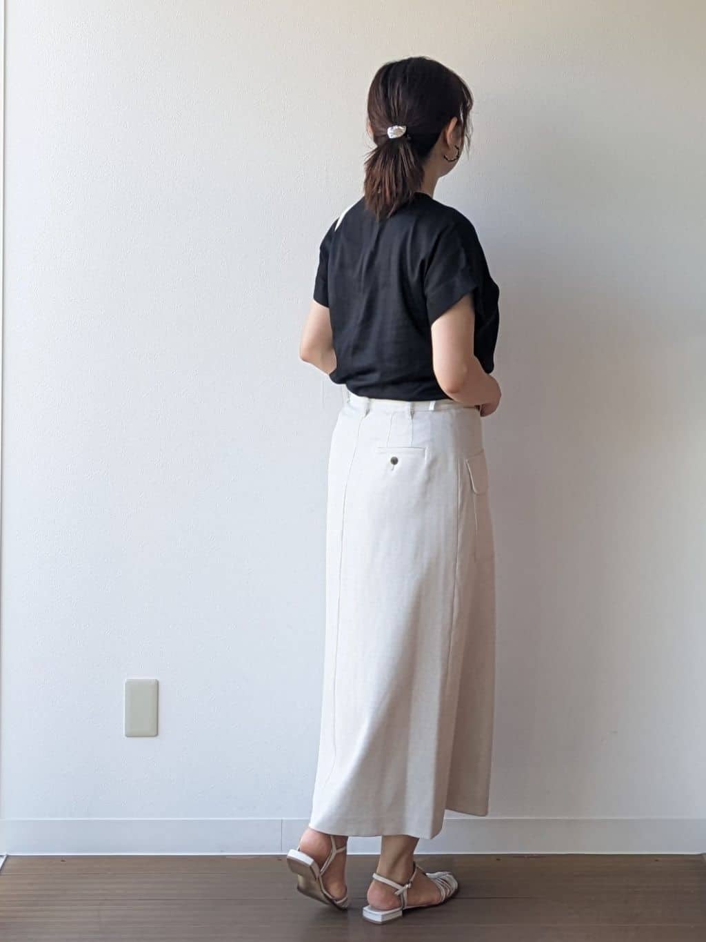 なみきさんの「UNTITLED｜マーブルドロップネックレス」を使ったコーディネート