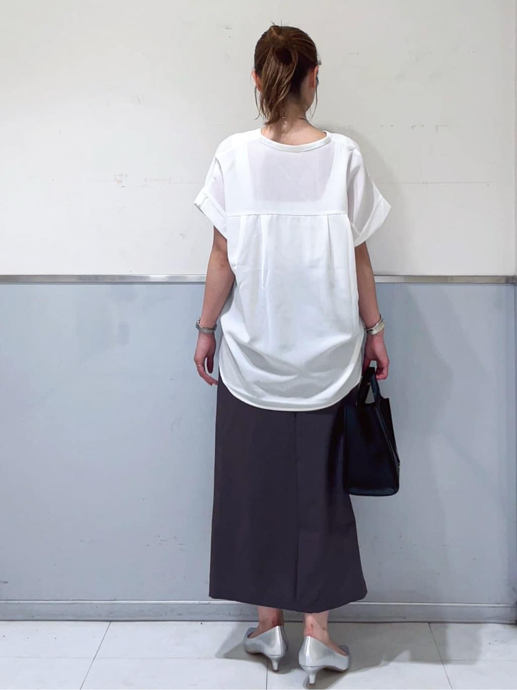 ミーさんの「index｜《7色展開／SS-LLサイズ》ストレッチスキッパーブラウス／セットアップ対応【洗濯機洗い可／防シワ】」を使ったコーディネート