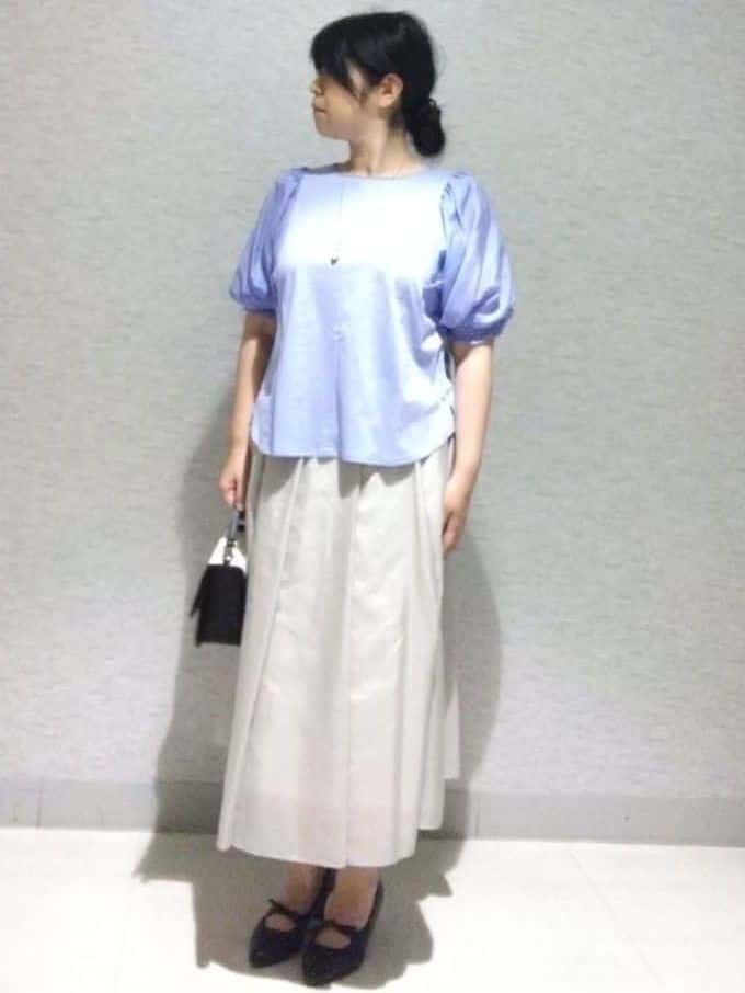 sakoさんの「Reflect｜【マシンウォッシュ可／セットアップ可】シアーボックスタックプリーツスカート」を使ったコーディネート