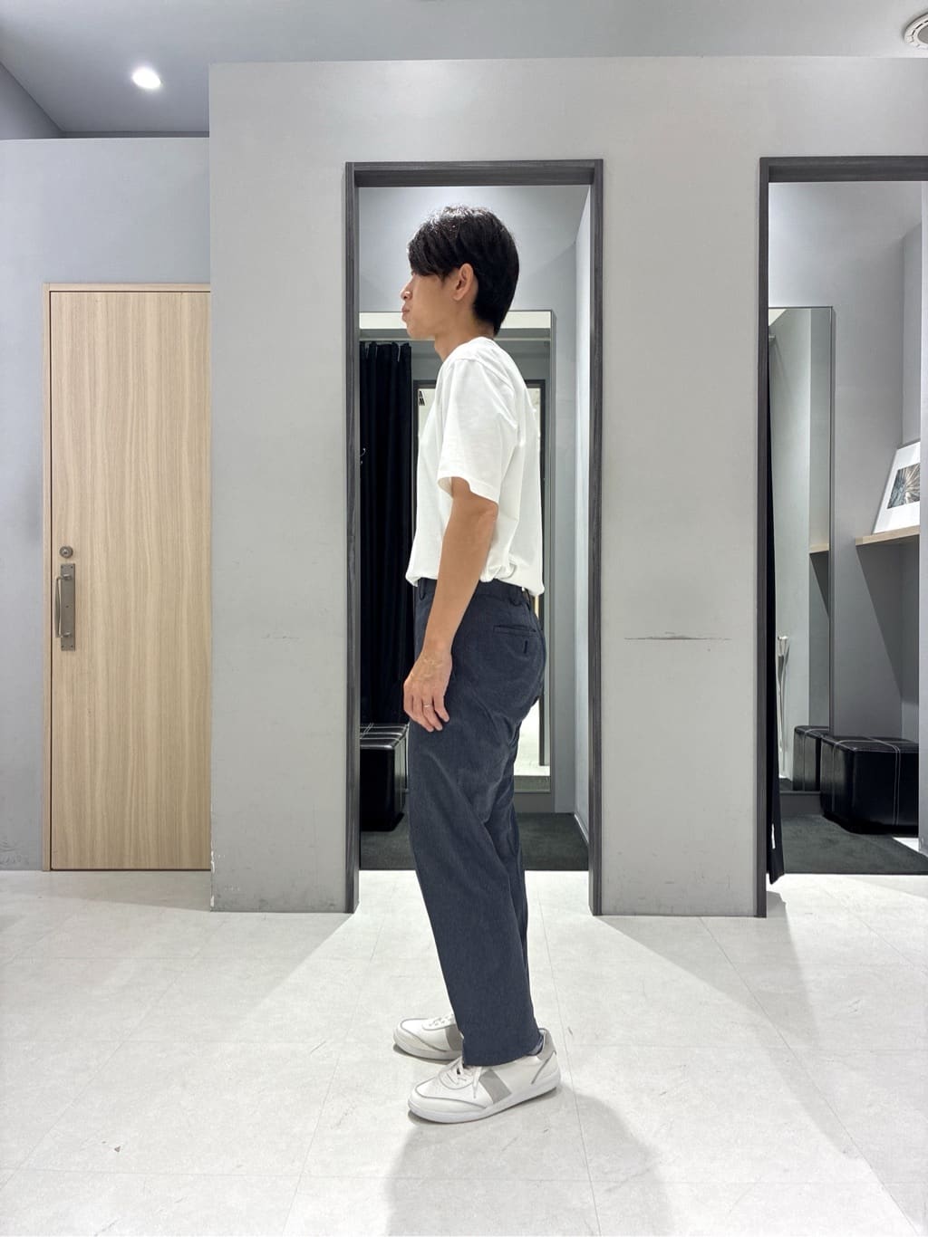 わいずみさんの「TAKEO KIKUCHI｜【抗菌防臭／5サイズ展開】ハイゲージポンチ Tシャツ」を使ったコーディネート
