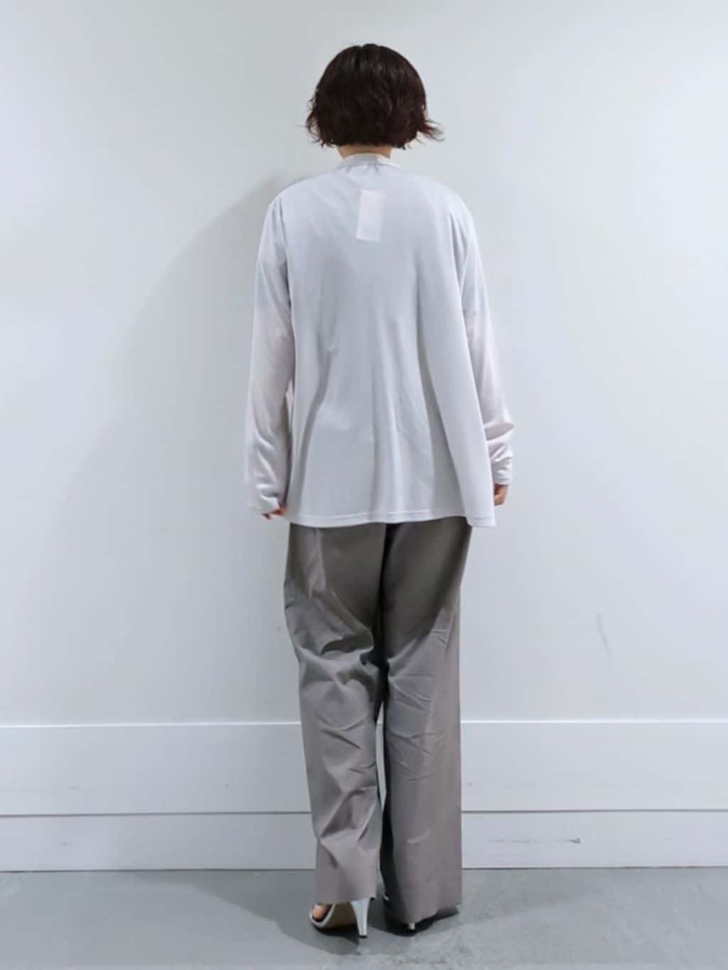 ミズタさんの「UNTITLED｜◆【接触冷感/UV機能/遮熱】ジャージカーディガン」を使ったコーディネート
