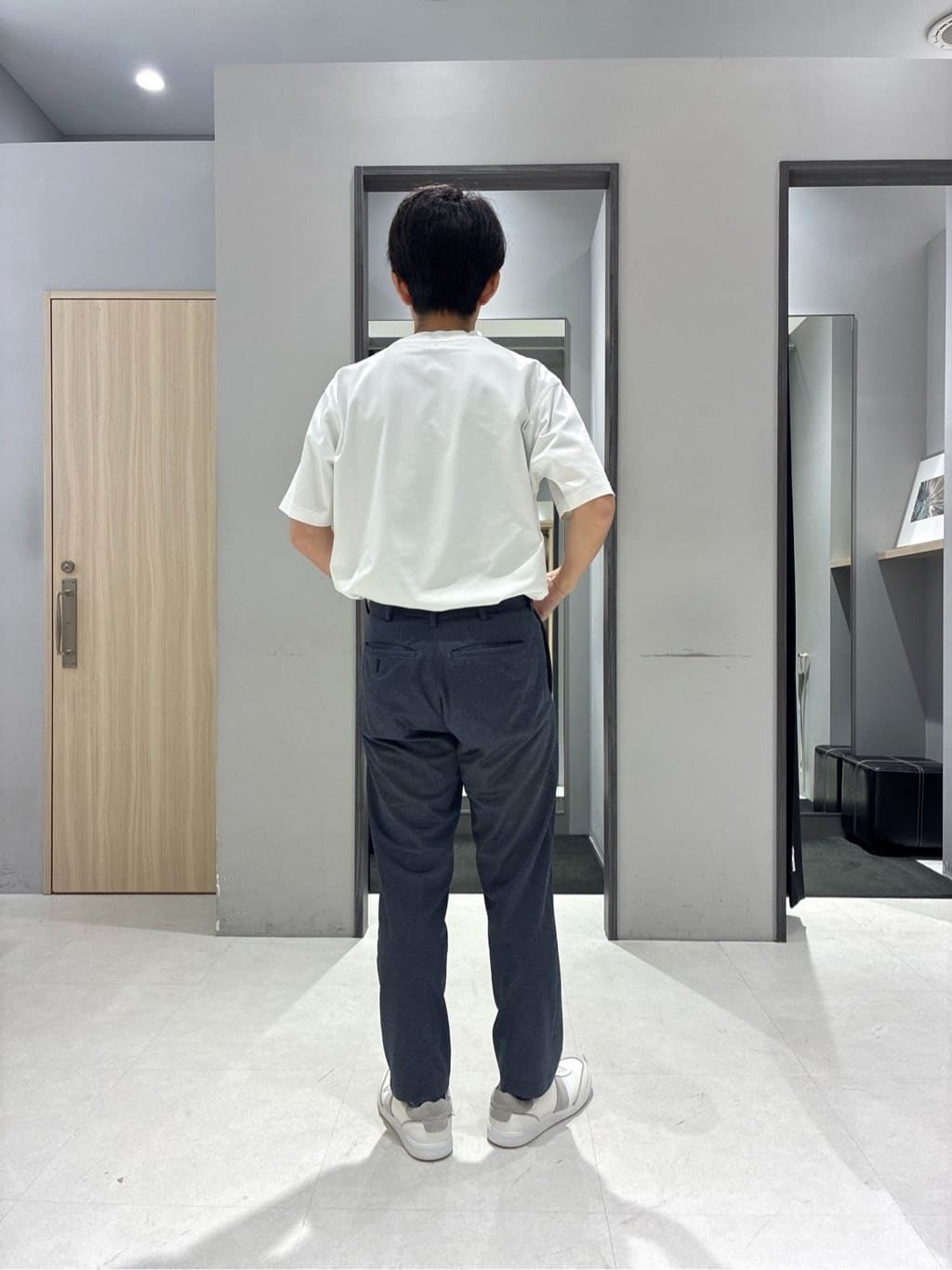 わいずみさんの「TAKEO KIKUCHI｜【抗菌防臭／5サイズ展開】ハイゲージポンチ Tシャツ」を使ったコーディネート