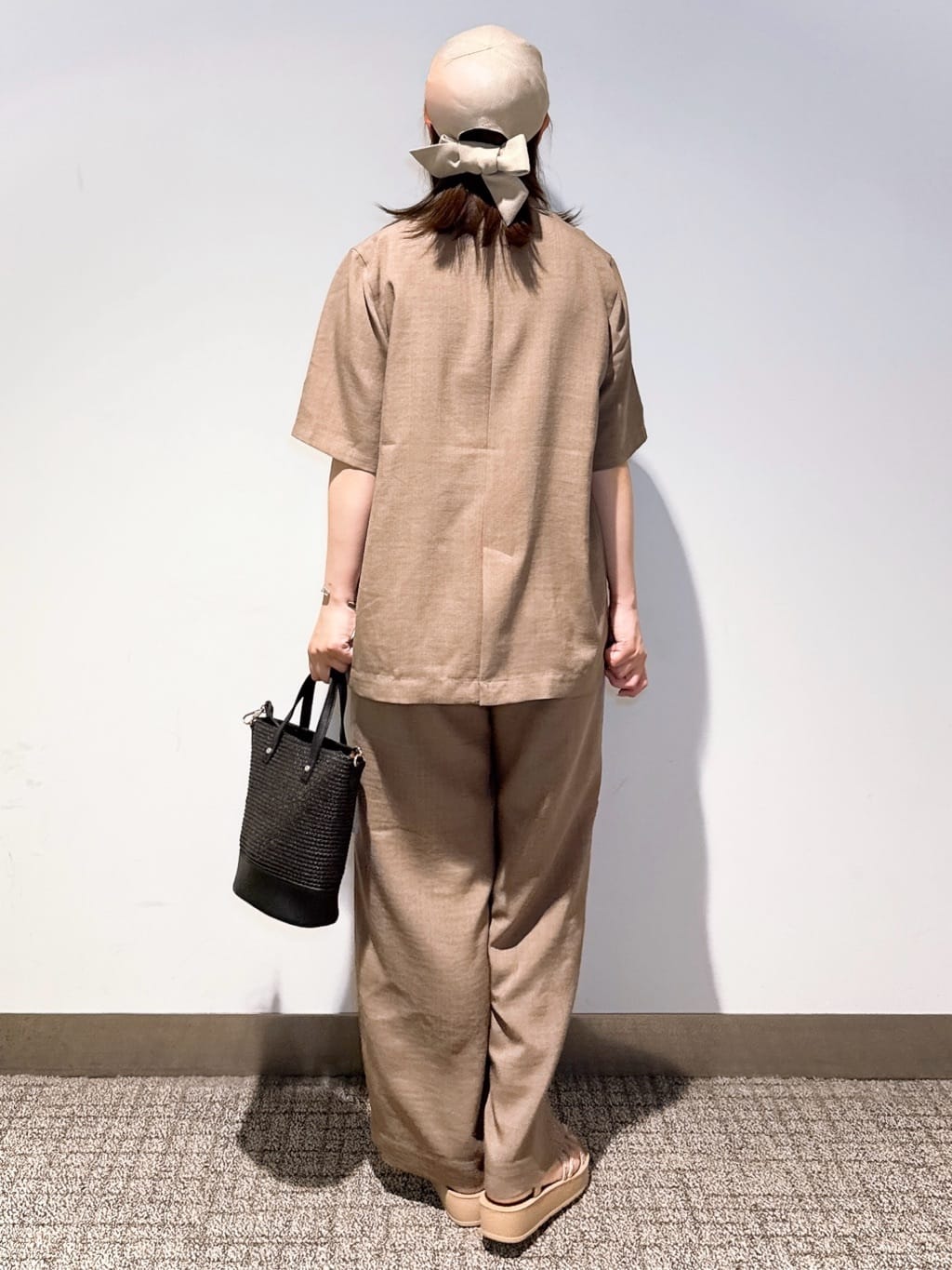 みーさんの「grove｜軽やかに羽織れて、きちんと見え ハーフスリーブテーラードジャケット」を使ったコーディネート
