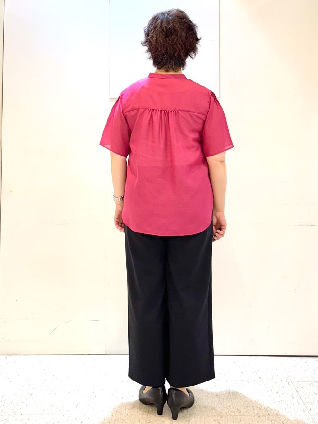 ヤスコさんの「Reflect｜【選べる5色◎／マシンウォッシュ可】シャーリングデザインブラウス」を使ったコーディネート
