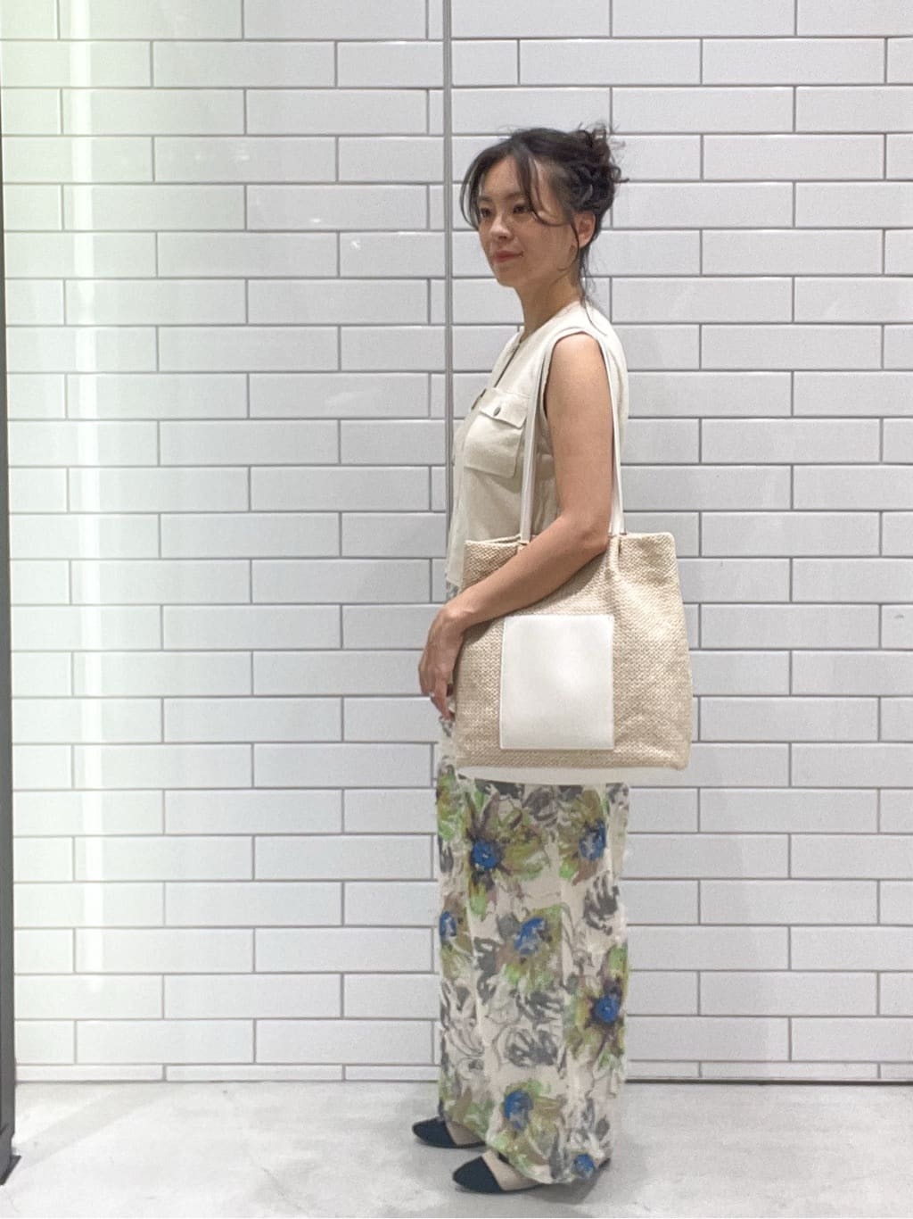 oiさんの「OPAQUE.CLIP｜フリンジジャカードプリントイージーパンツ【洗濯機洗い可】」を使ったコーディネート
