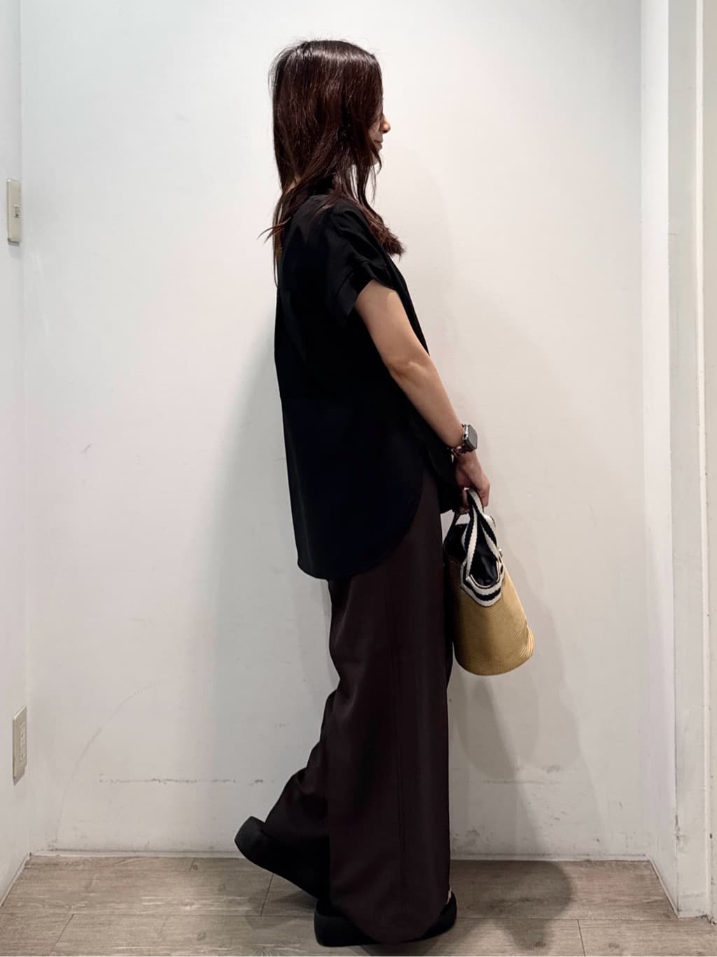 yuicciさんの「OPAQUE.CLIP｜《7色展開／SS-LLサイズ》ストレッチスキッパーブラウス／セットアップ対応【洗濯機洗い可／防シワ】」を使ったコーディネート
