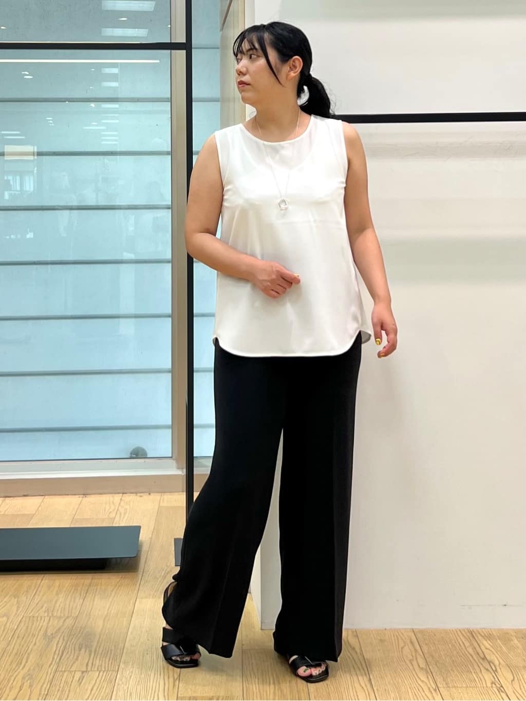 shimaさんの「INDIVI｜【着る日傘／遮熱／UVケア】ダブルジャケット」を使ったコーディネート