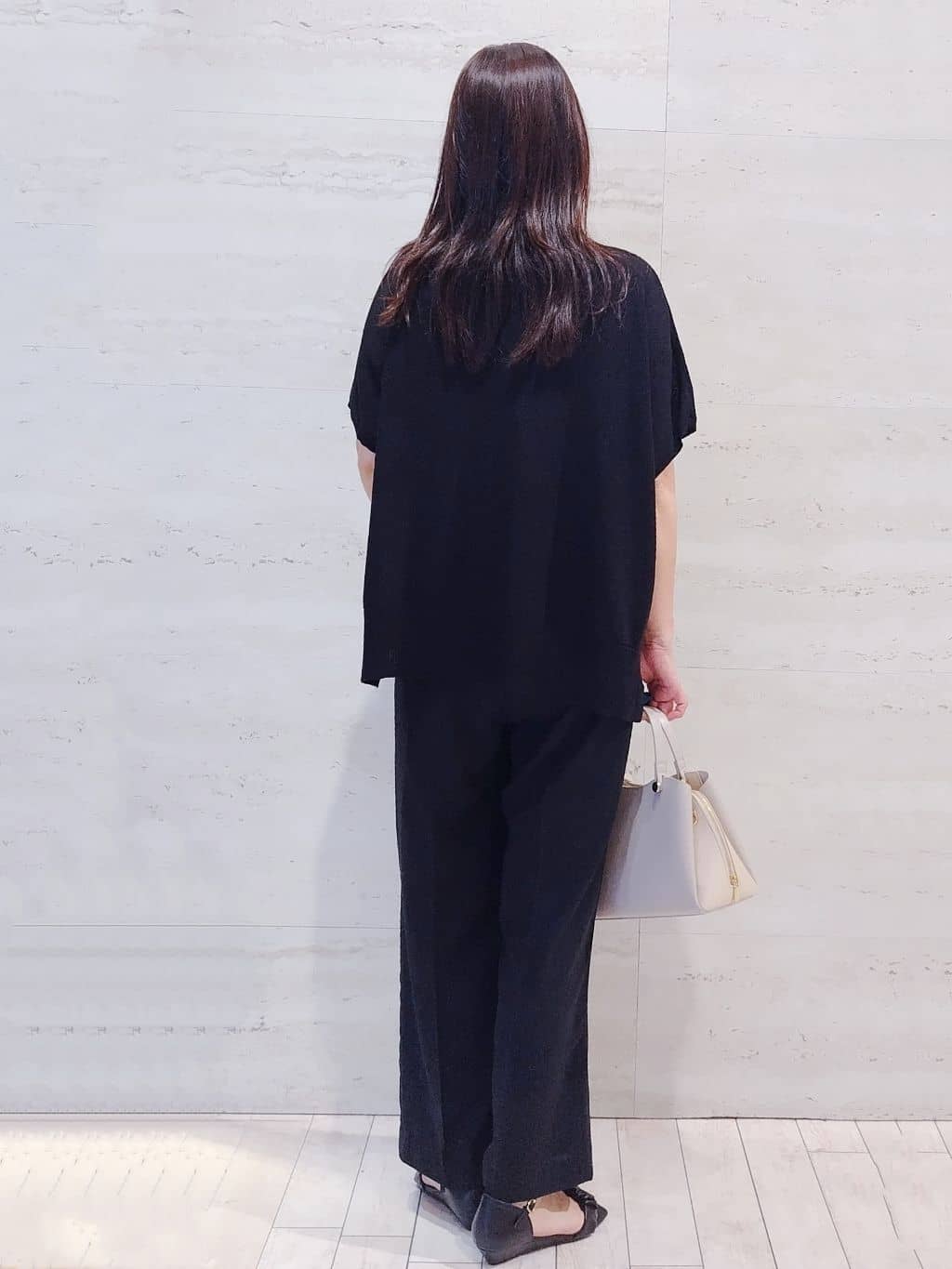 よしみさんの「OPAQUE.CLIP｜《5色展開／S-LLサイズ》リラクシーメッシュニット【洗濯機洗い可】」を使ったコーディネート