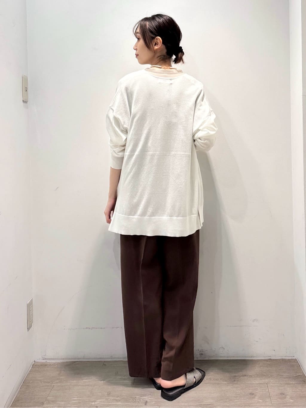 ぶまりんさんの「OPAQUE.CLIP｜《7色展開／SS-LLサイズ》ストレッチスキッパーブラウス／セットアップ対応【洗濯機洗い可／防シワ】」を使ったコーディネート