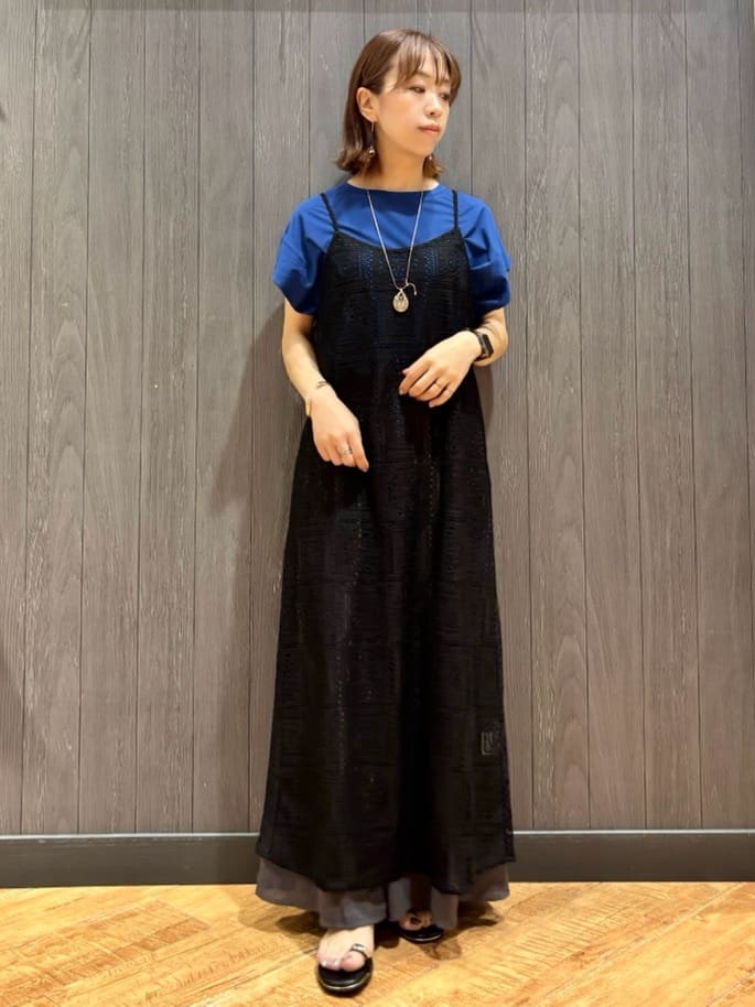 meiさんの「SHOO･LA･RUE｜【S-LL/ひんやり/UV】二の腕をきれいにカバー ショルダータックトップス」を使ったコーディネート