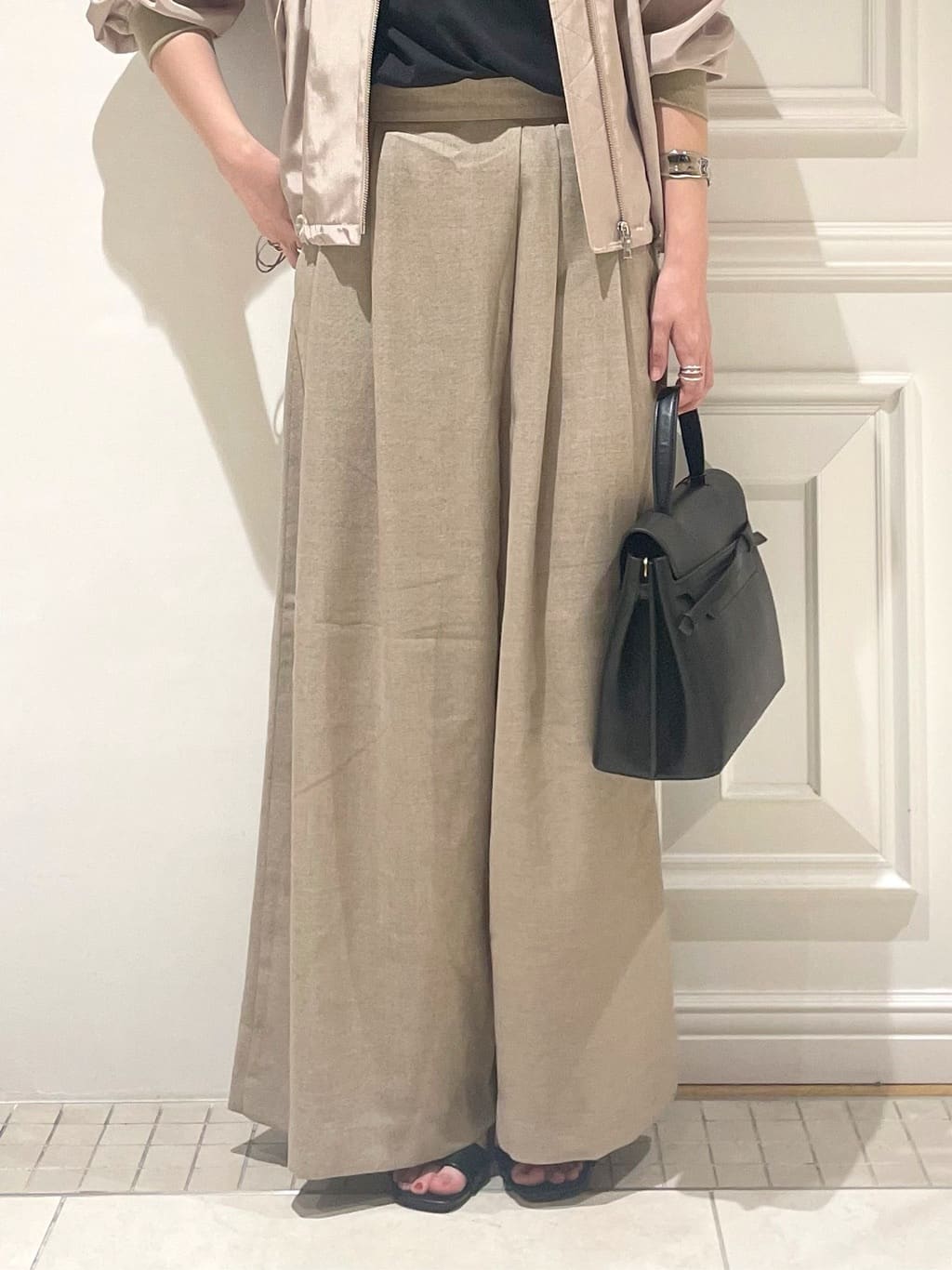 makiさんの「DRESSTERIOR｜」を使ったコーディネート