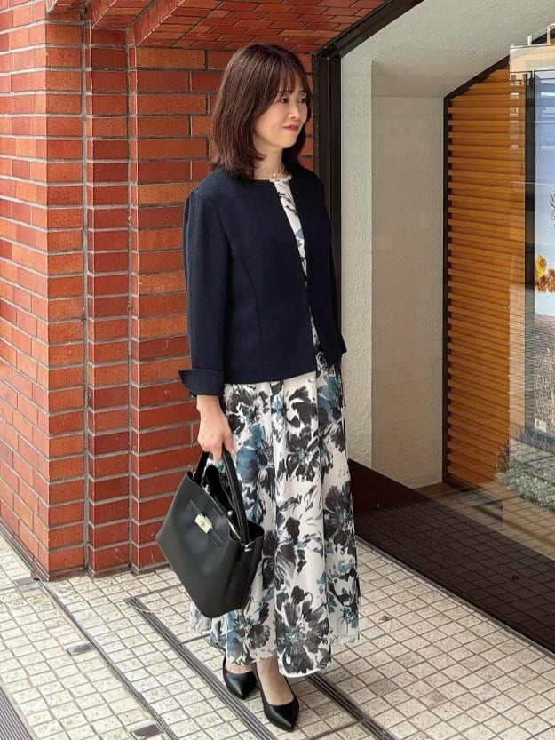 makiさんの「UNTITLED｜【短丈/日本製】カラミ風メッシュ ノーカラージャケット」を使ったコーディネート