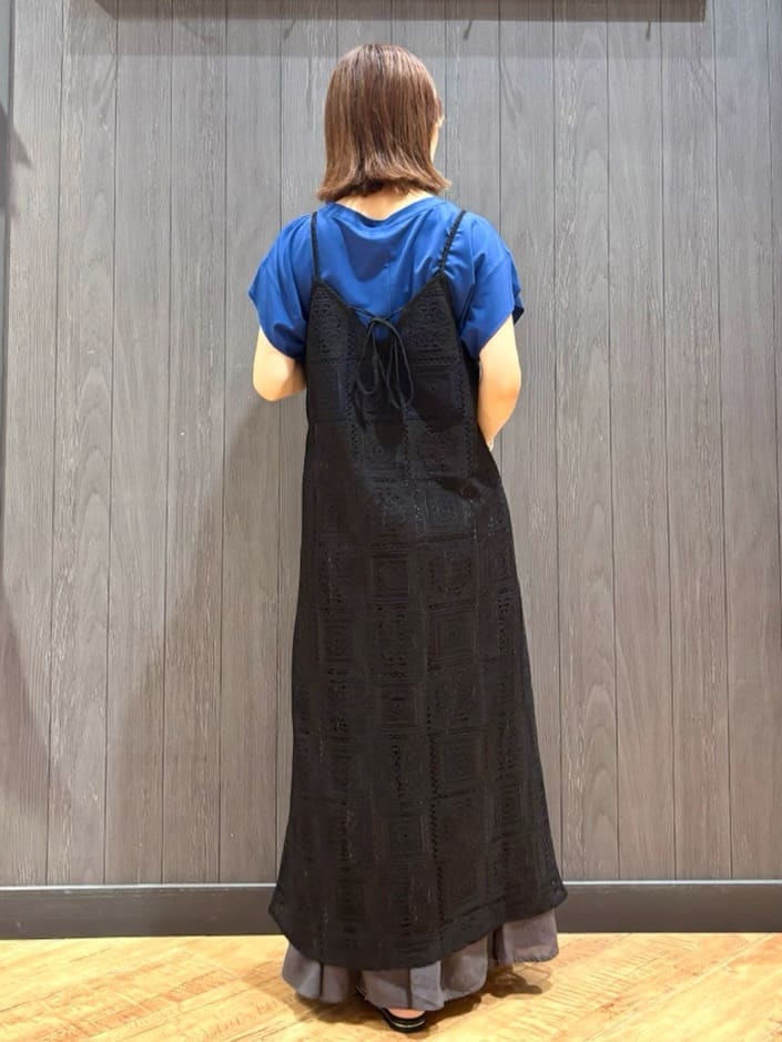 meiさんの「SHOO･LA･RUE｜【S-LL/ひんやり/UV】二の腕をきれいにカバー ショルダータックトップス」を使ったコーディネート