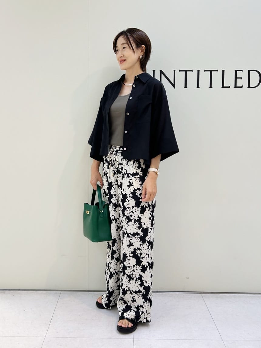 Mikiさんの「UNTITLED｜【前開き/洗える】ショート丈シアーシャツ」を使ったコーディネート
