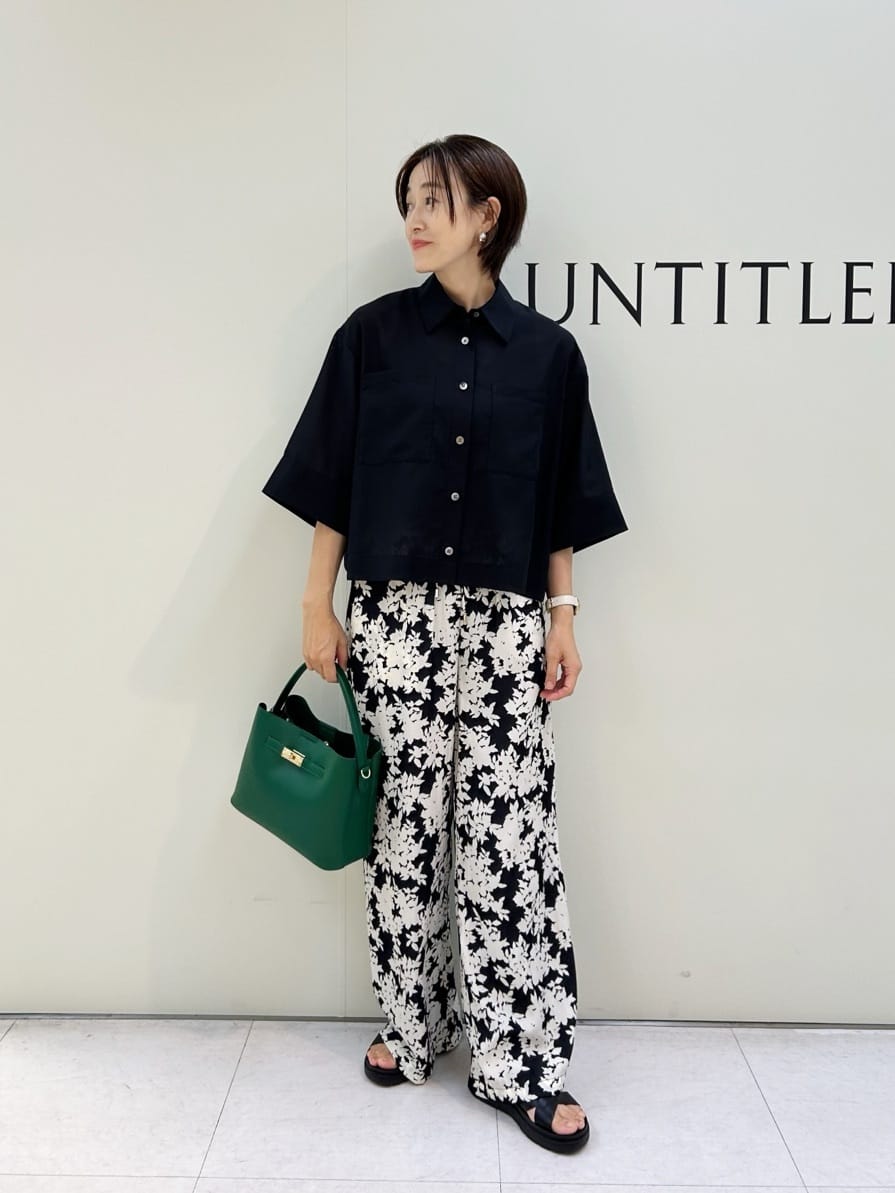 Mikiさんの「UNTITLED｜【前開き/洗える】ショート丈シアーシャツ」を使ったコーディネート