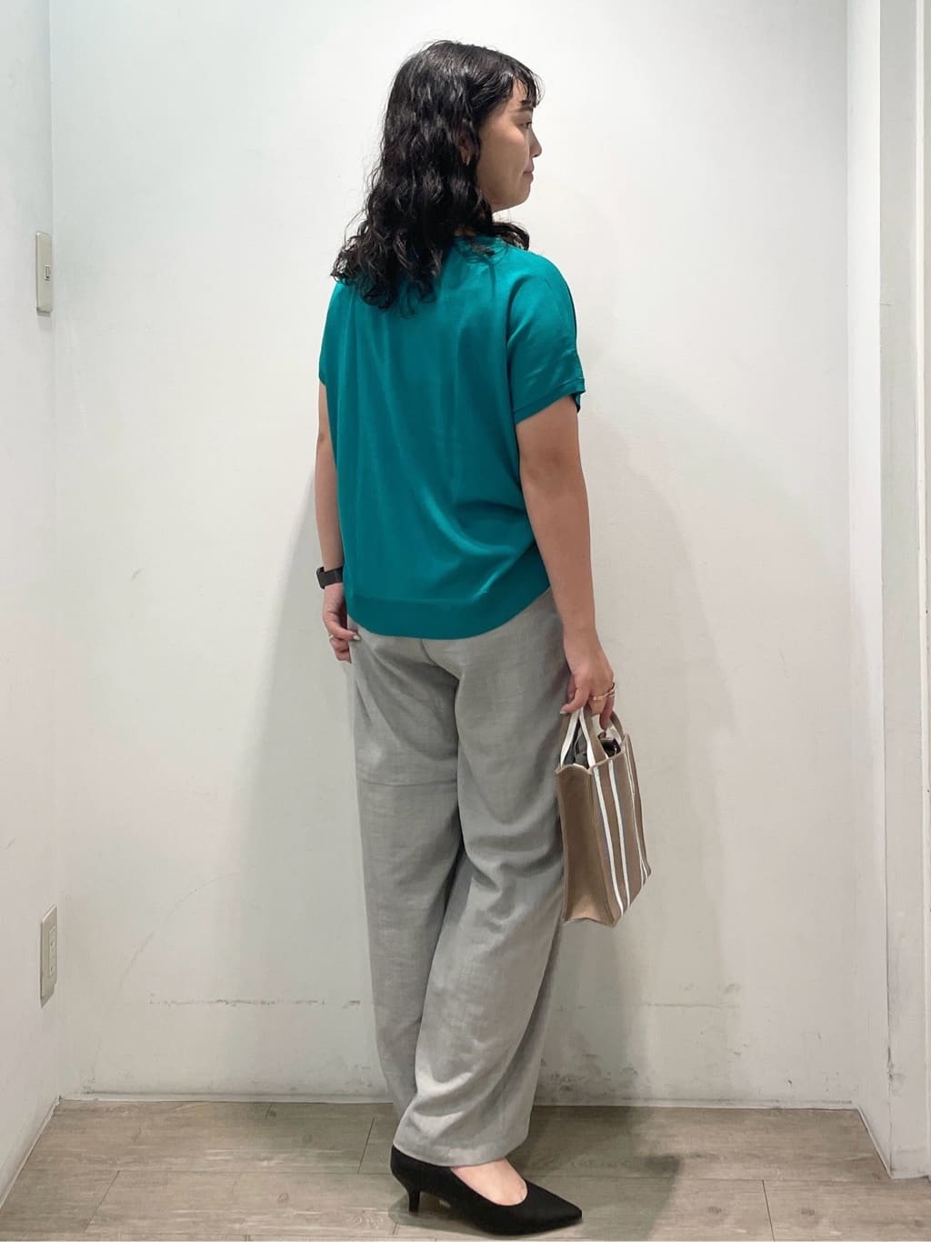 sumicaさんの「OPAQUE.CLIP｜《6色展開／S-LLサイズ》ドルマンスリーブニット【UV／接触冷感／洗濯機洗い可／抗ピル】」を使ったコーディネート
