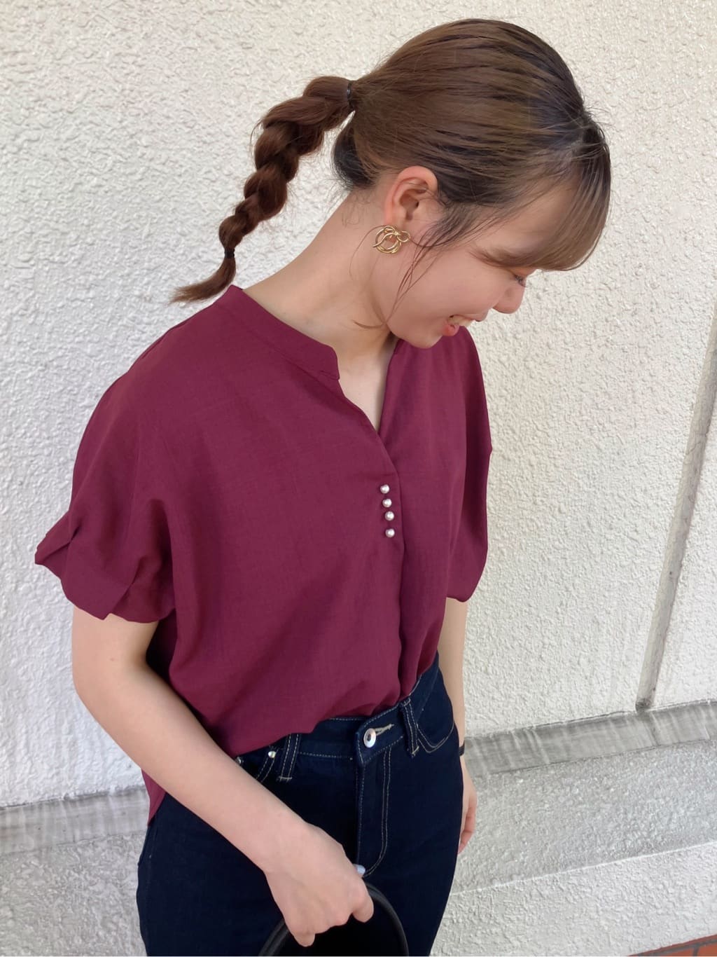 MAYUKIさんの「index｜《7色展開／XS-LLサイズ》タックスリーブスキッパーブラウス【洗濯機洗い可／吸水速乾／抗ピル／防シ」を使ったコーディネート