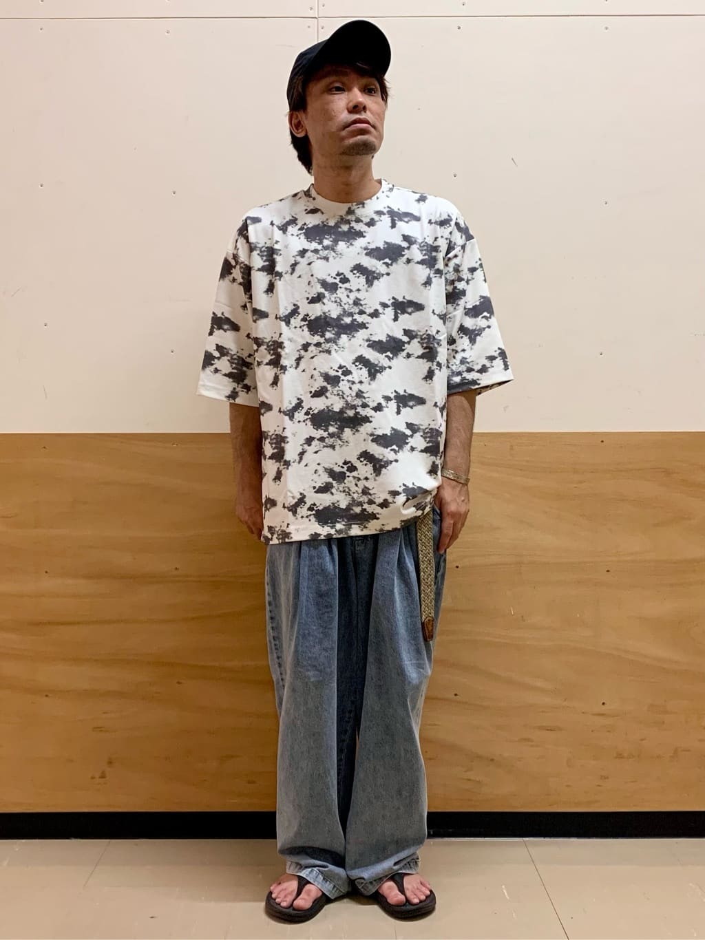 MATUさんの「THE SHOP TK｜タイダイクールポンチビッグTシャツ」を使ったコーディネート