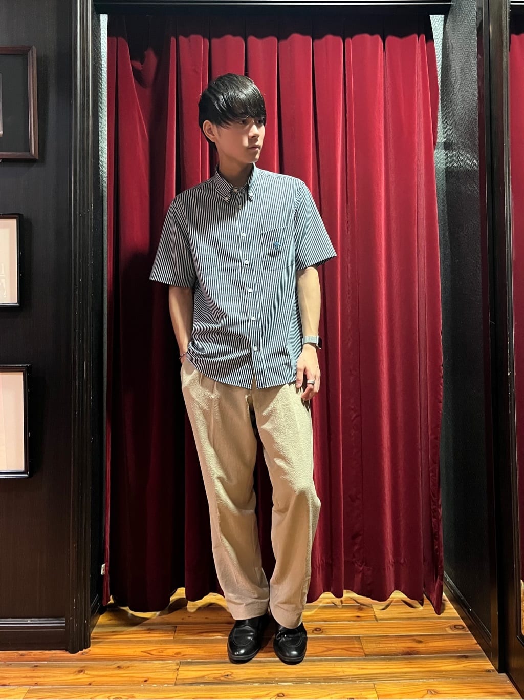 うっちーさんの「TAKEO KIKUCHI｜【COOL CITY WEAR】ストライプジャージ ボタンダウンシャツ /接触冷感」を使ったコーディネート