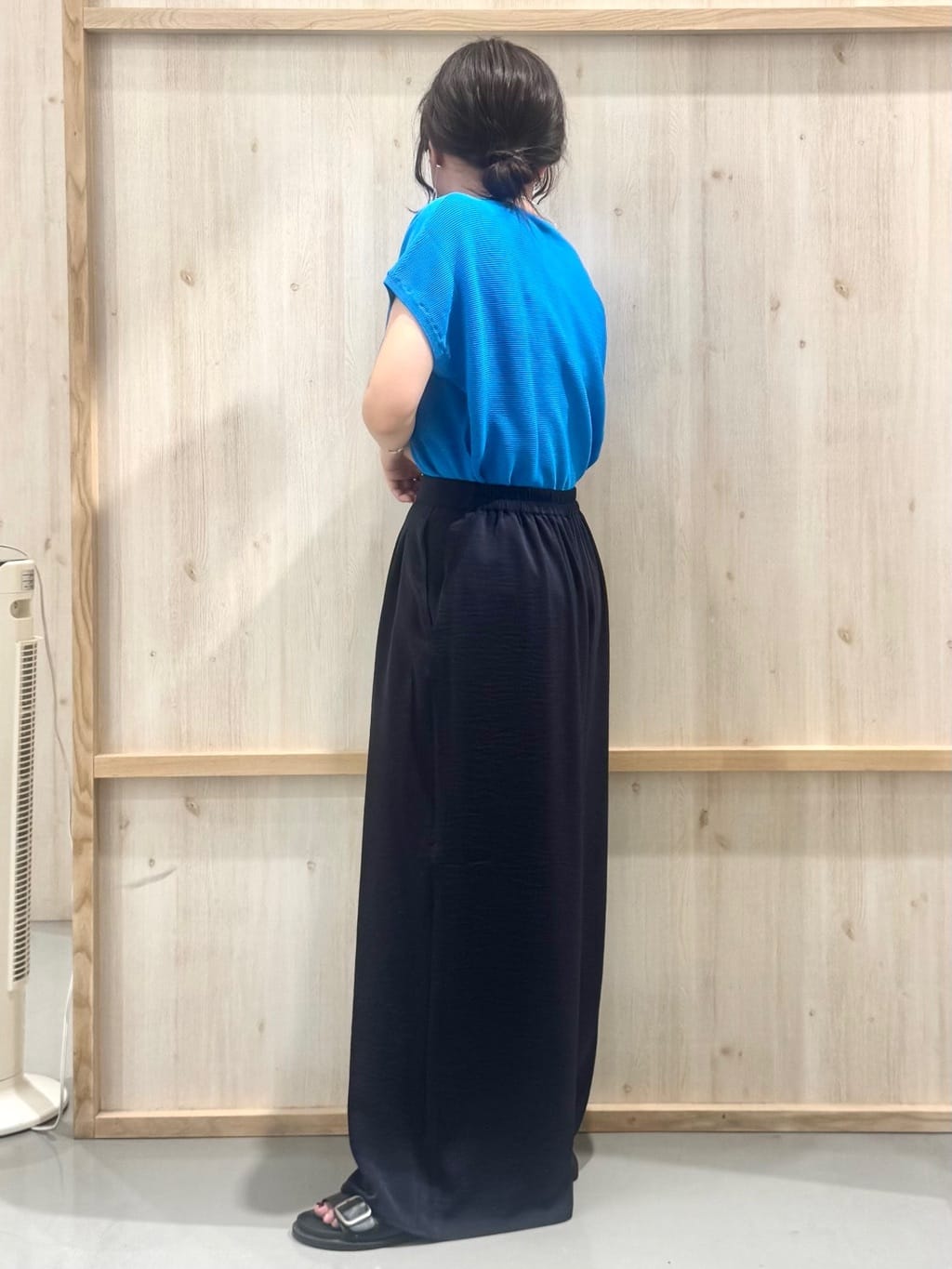 nanaさんの「THE SHOP TK｜【6色展開】さらさらフレンチニット【毛玉になりにくい/洗濯機OK】」を使ったコーディネート