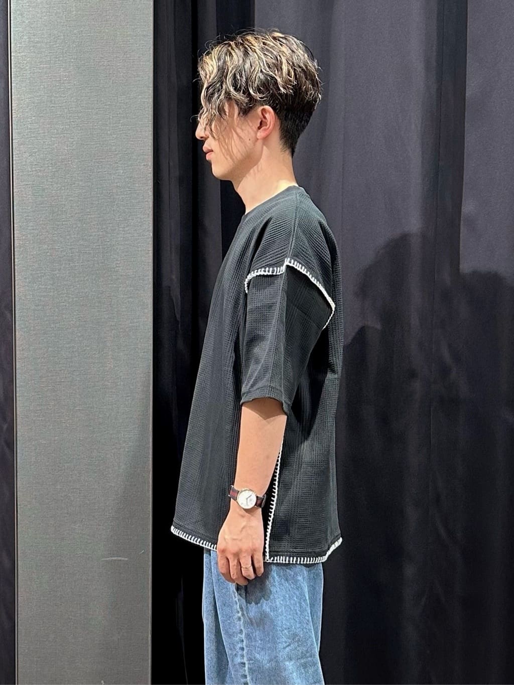 tomoyaさんの「THE SHOP TK｜ステッチ刺繍半袖Tシャツ ビックシルエット」を使ったコーディネート