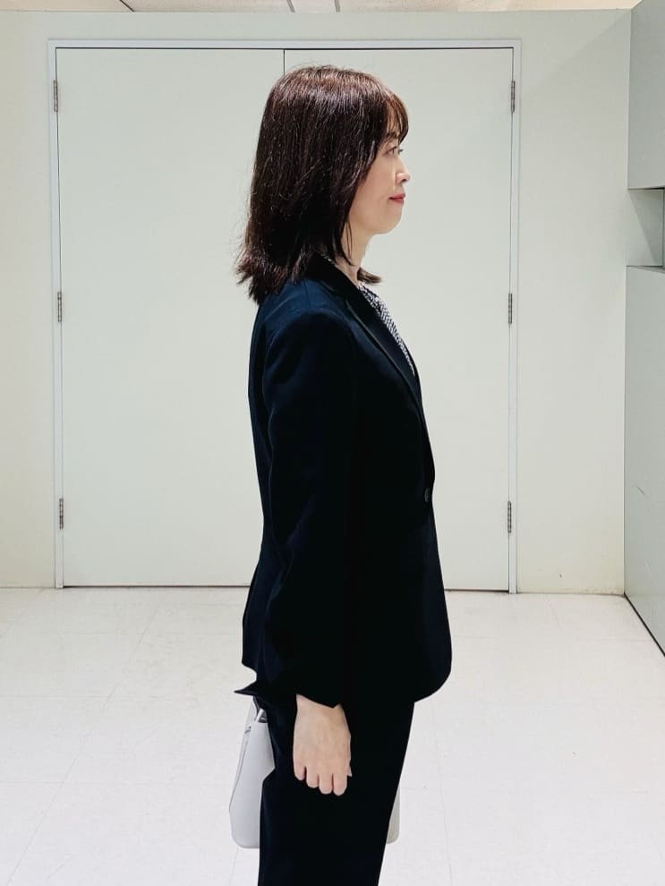 makiさんの「UNTITLED｜【通勤/オフィス】ジオメ柄ボウタイブラウス」を使ったコーディネート
