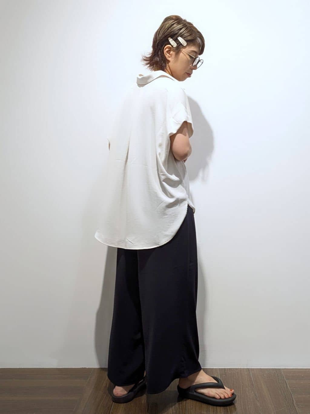 4410さんの「THE SHOP TK｜タックワイドパンツ【UV/洗濯機OK/セットUP可】」を使ったコーディネート