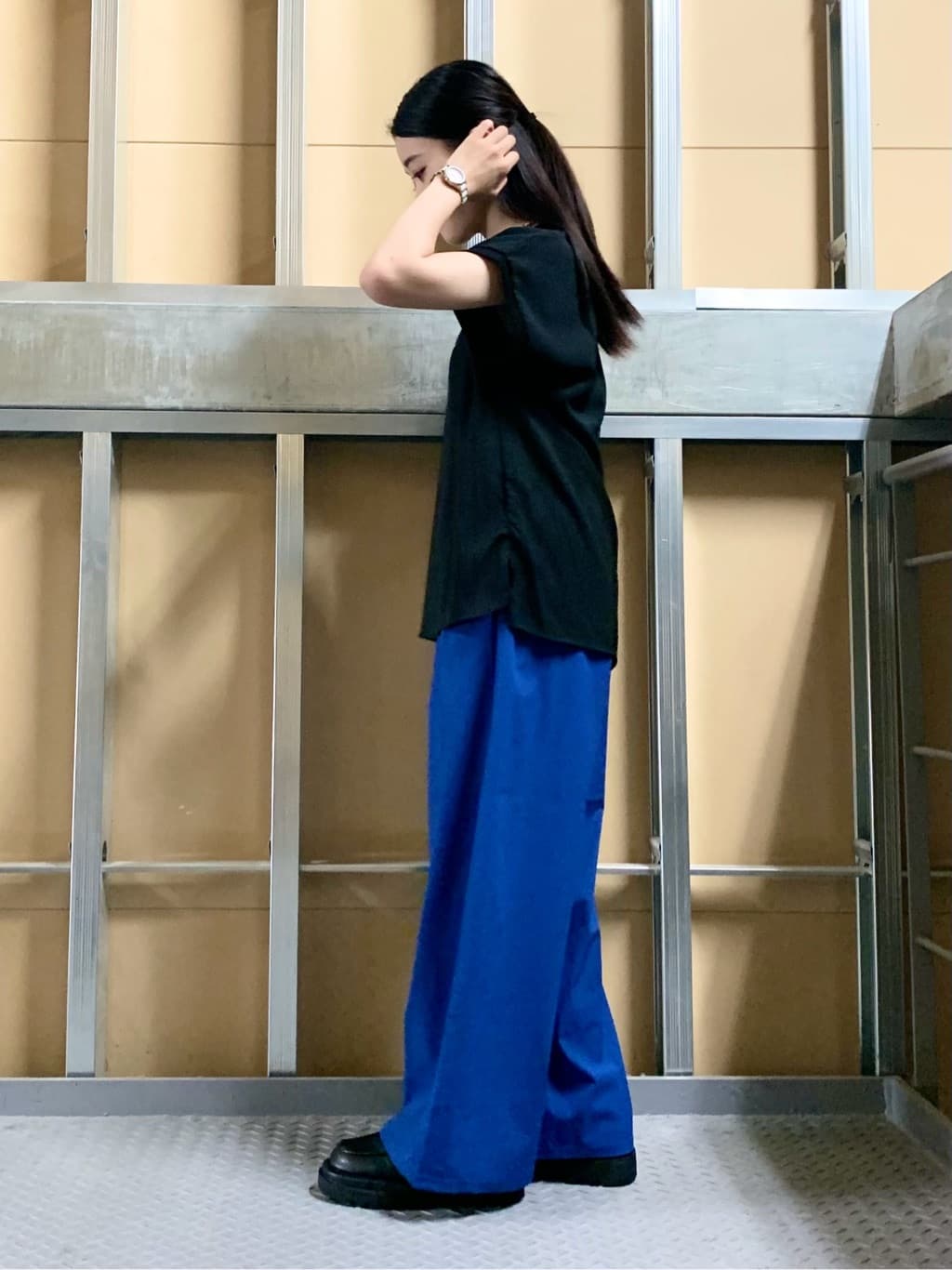 sahoさんの「THE SHOP TK｜ウエストシャーリングパンツ【撥水/接触冷感/UV/洗濯機OK】」を使ったコーディネート