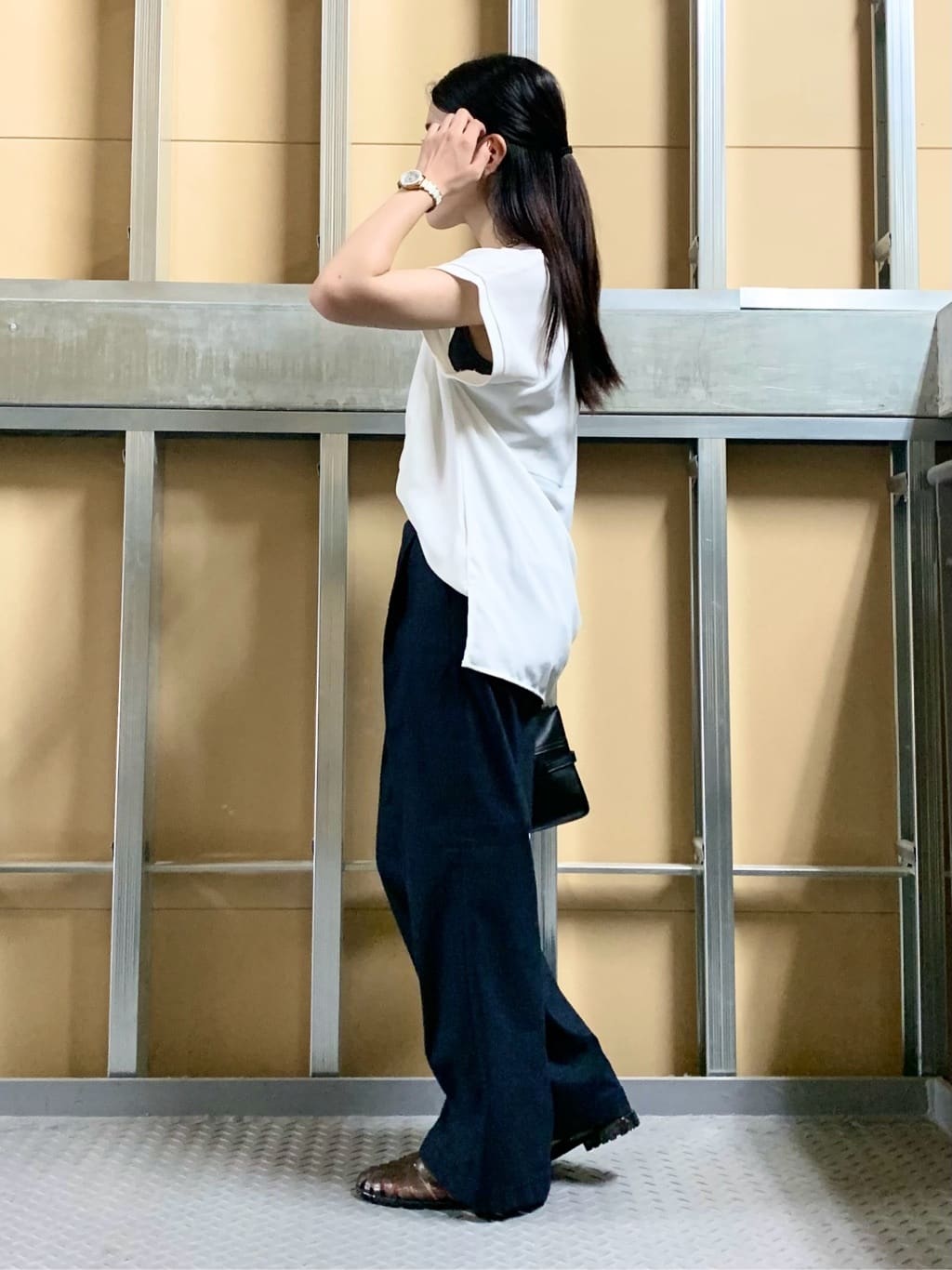 sahoさんの「THE SHOP TK｜ラバーグルカサンダル」を使ったコーディネート
