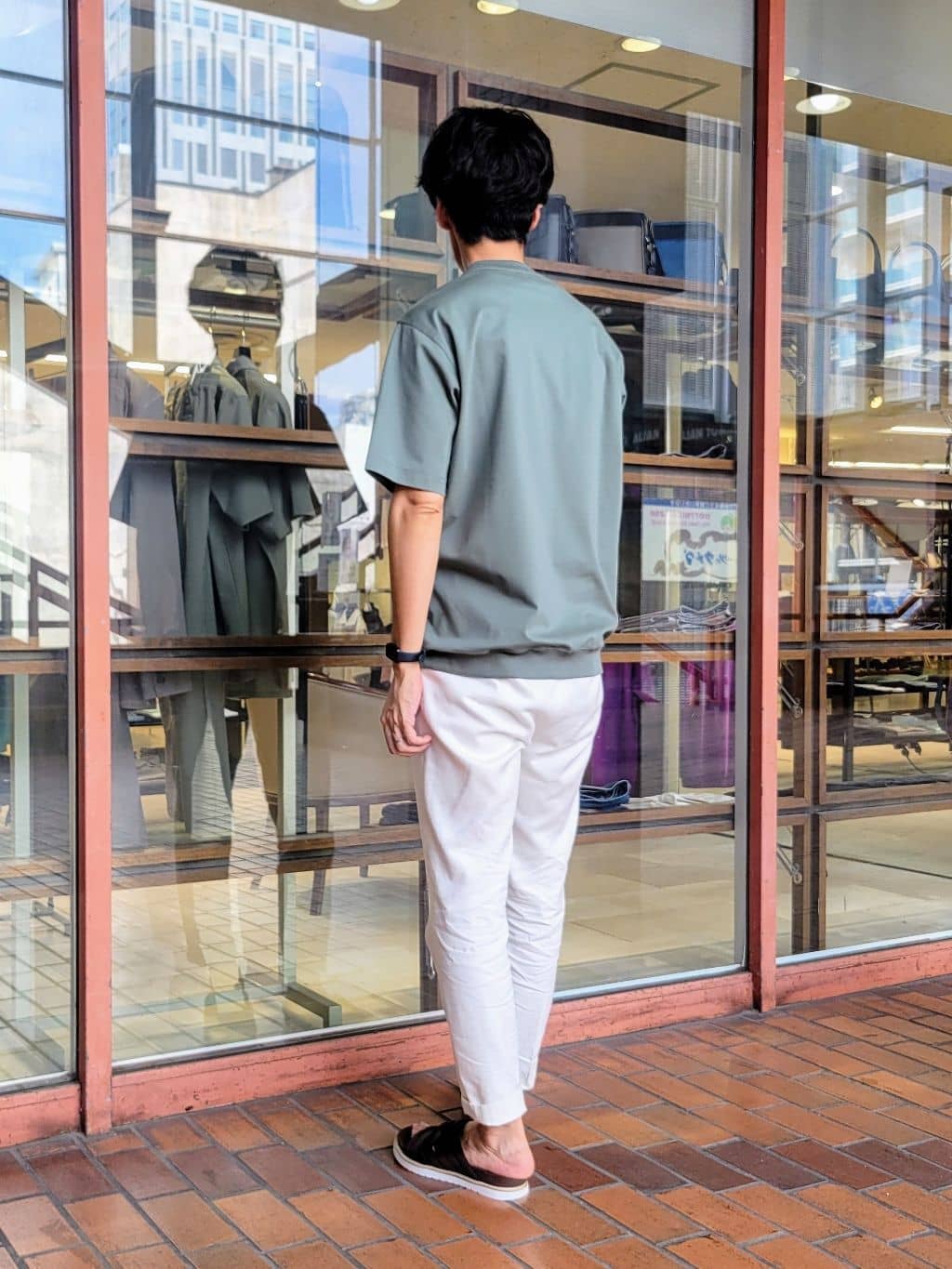 piroyaさんの「TAKEO KIKUCHI｜【抗菌防臭／5サイズ展開】ハイゲージポンチ Tシャツ」を使ったコーディネート