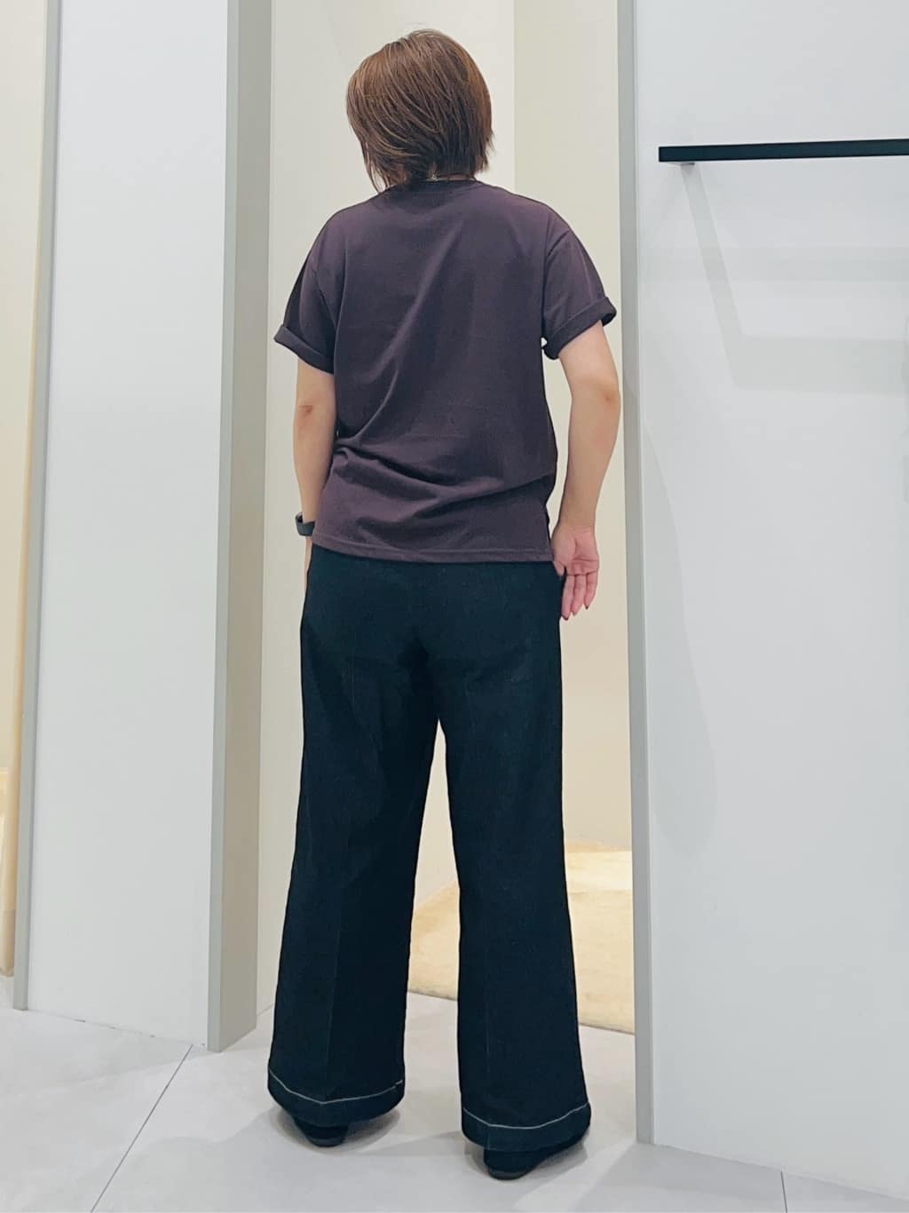 Naruさんの「THE SHOP TK｜フォトアソートTシャツ【接触冷感/UV/毛玉になりにくい/洗濯機OK】」を使ったコーディネート