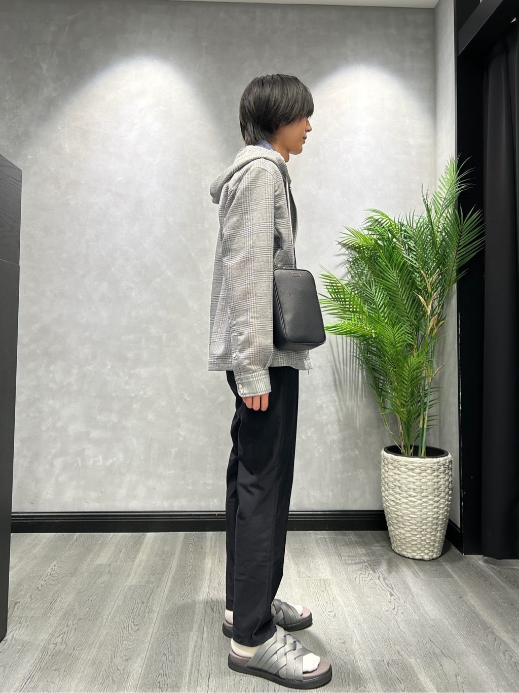ruiさんの「TAKEO KIKUCHI｜【COOL CITY WEAR】エアートール パンツ /接触冷感・通気性」を使ったコーディネート